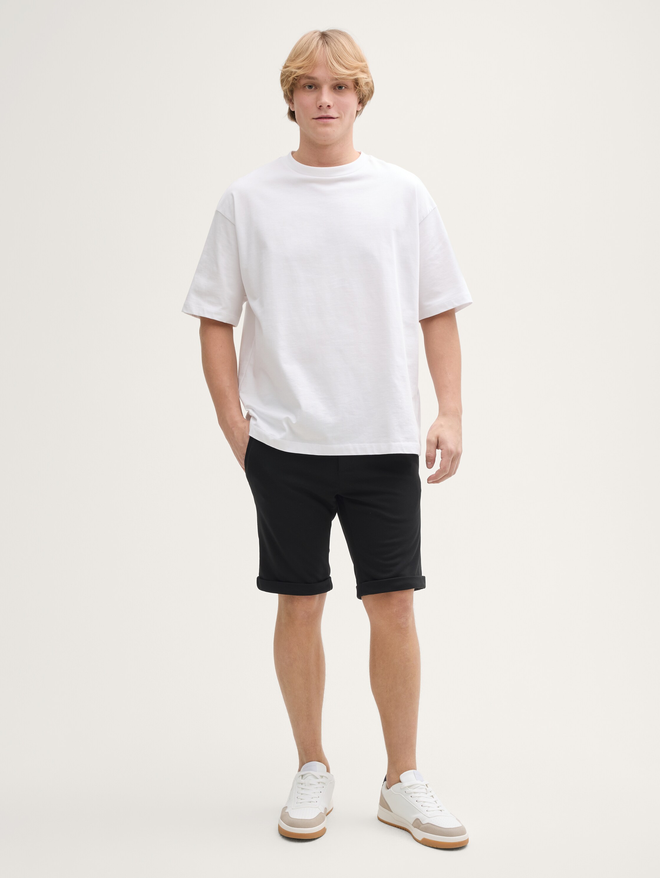Slanke piqué chino shorts - black - 