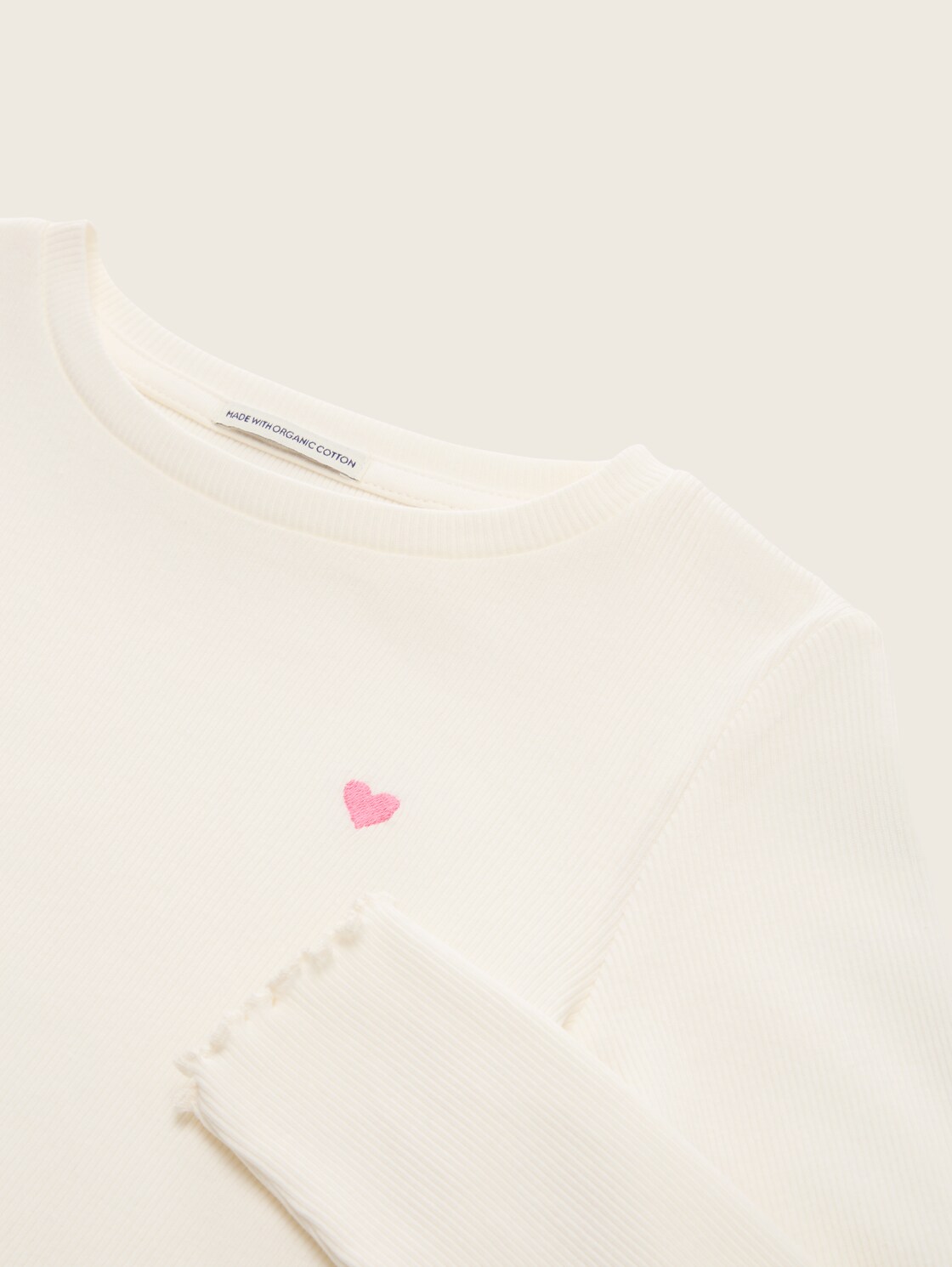 Ripp Langarmshirt mit Stickerei - Wool White - Detail-Model-Ansicht