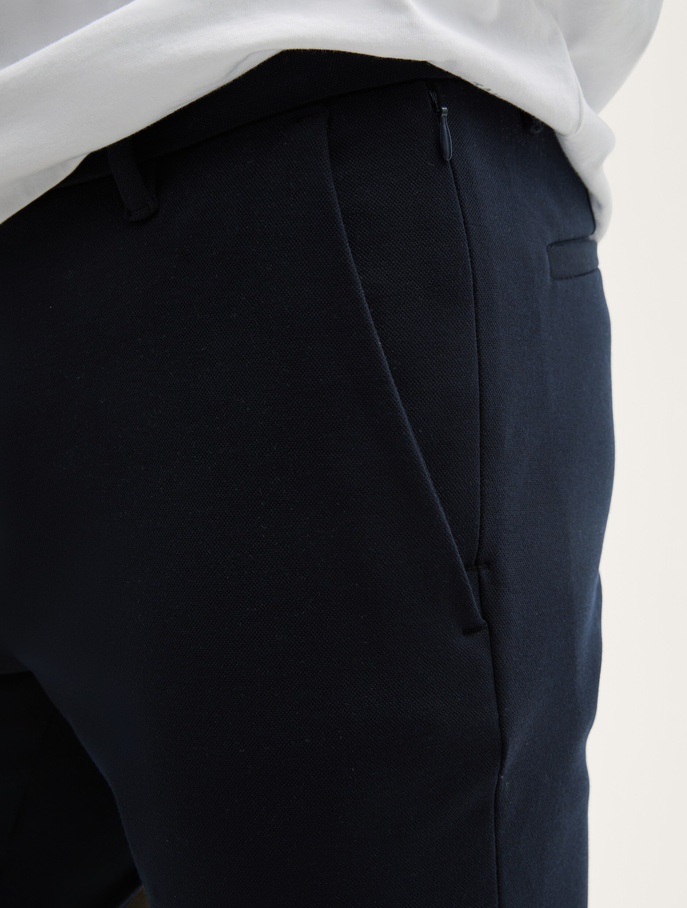 TTTRAVIS Slim Chino Hose aus Piqué Jersey - 5