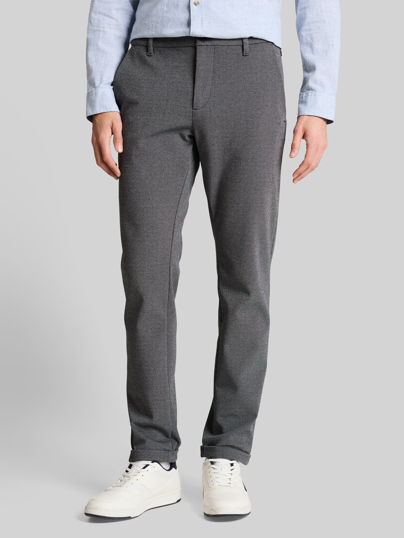 TTTRAVIS SLIM Chino Hose aus Piqué Jersey von Men, black white birds eye