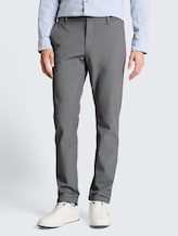 TTTRAVIS SLIM Chino Hose aus Piqué Jersey - black white birds eye - Ausschnitt Model-Vorderansicht