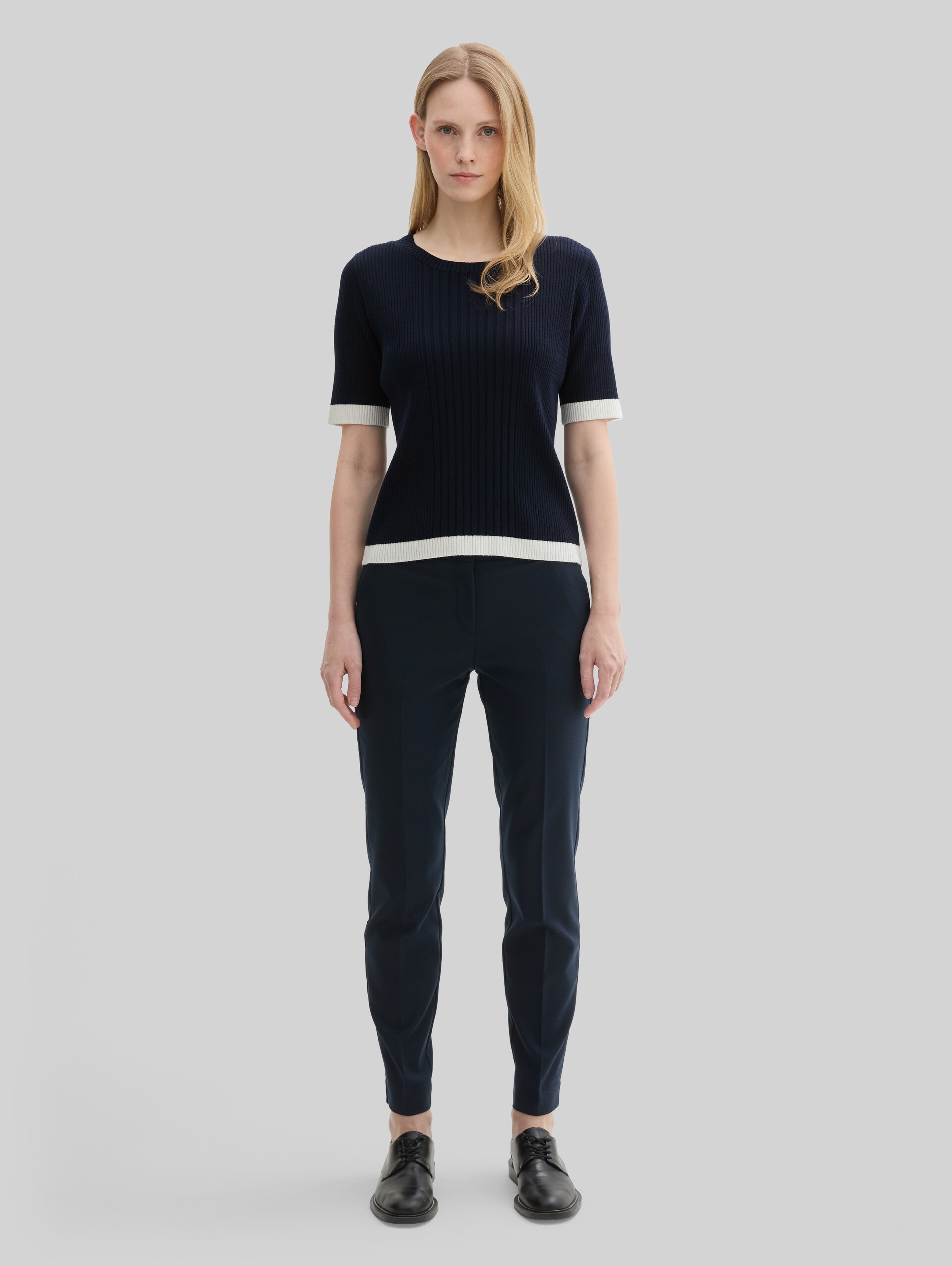 TTMIA Slim Trousers - sky captain blue - Model front view