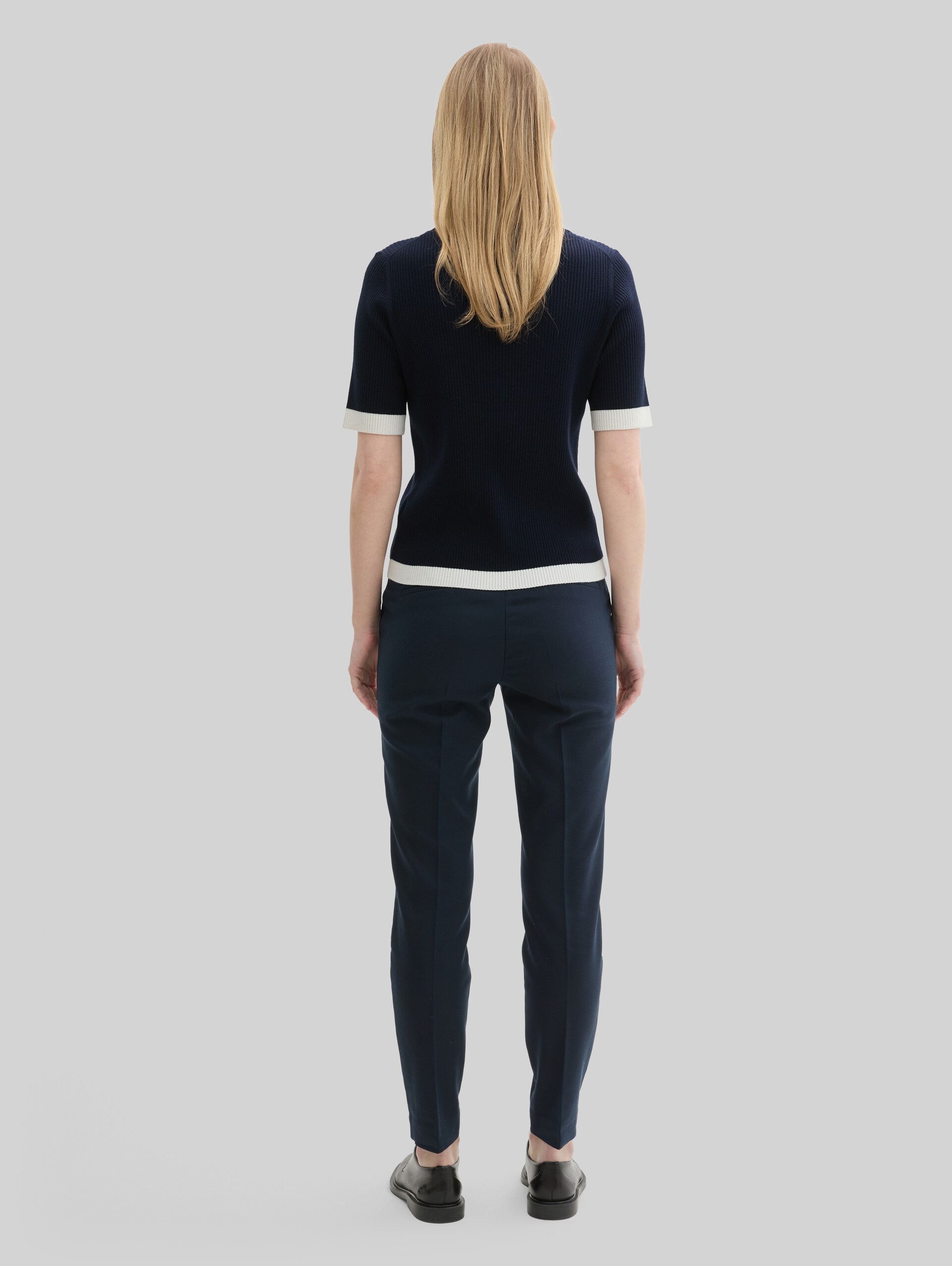 TTMIA Slim Trousers - sky captain blue - Neckline model-back view