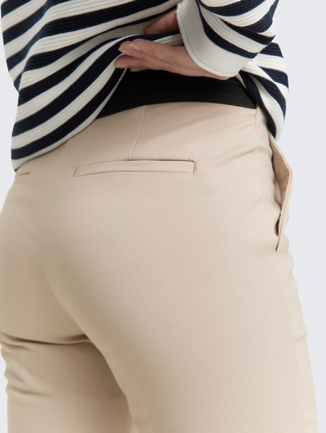 TTMIA Slim Hose - soft taupe grey - Detail-Model-Ansicht