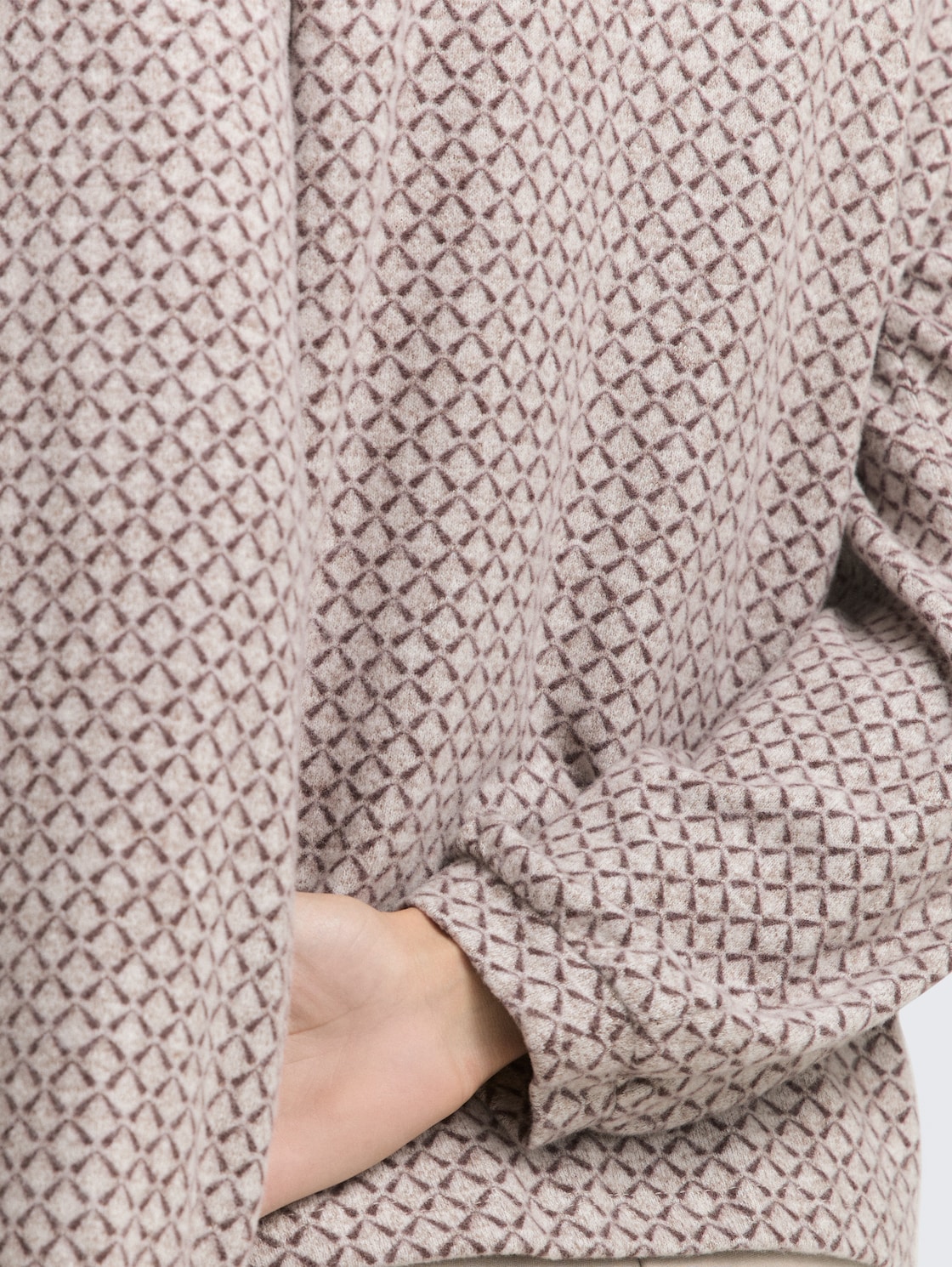 Langarmshirt mit Muster - brown graphical minimal - Detail-Model-Ansicht