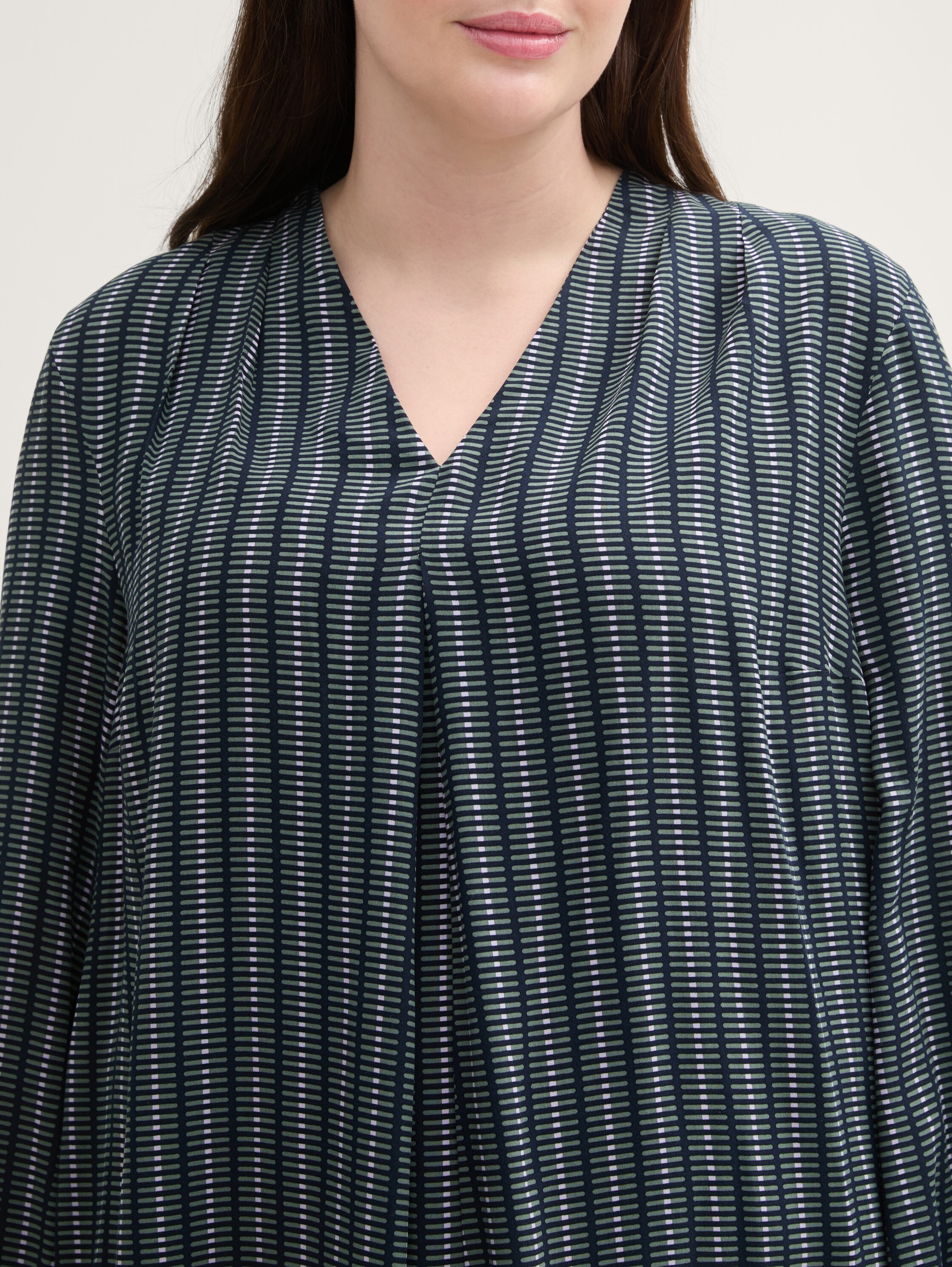 Plus Size - Bluse mit LENZING™ ECOVERO™ - contemporary_navy_check - 