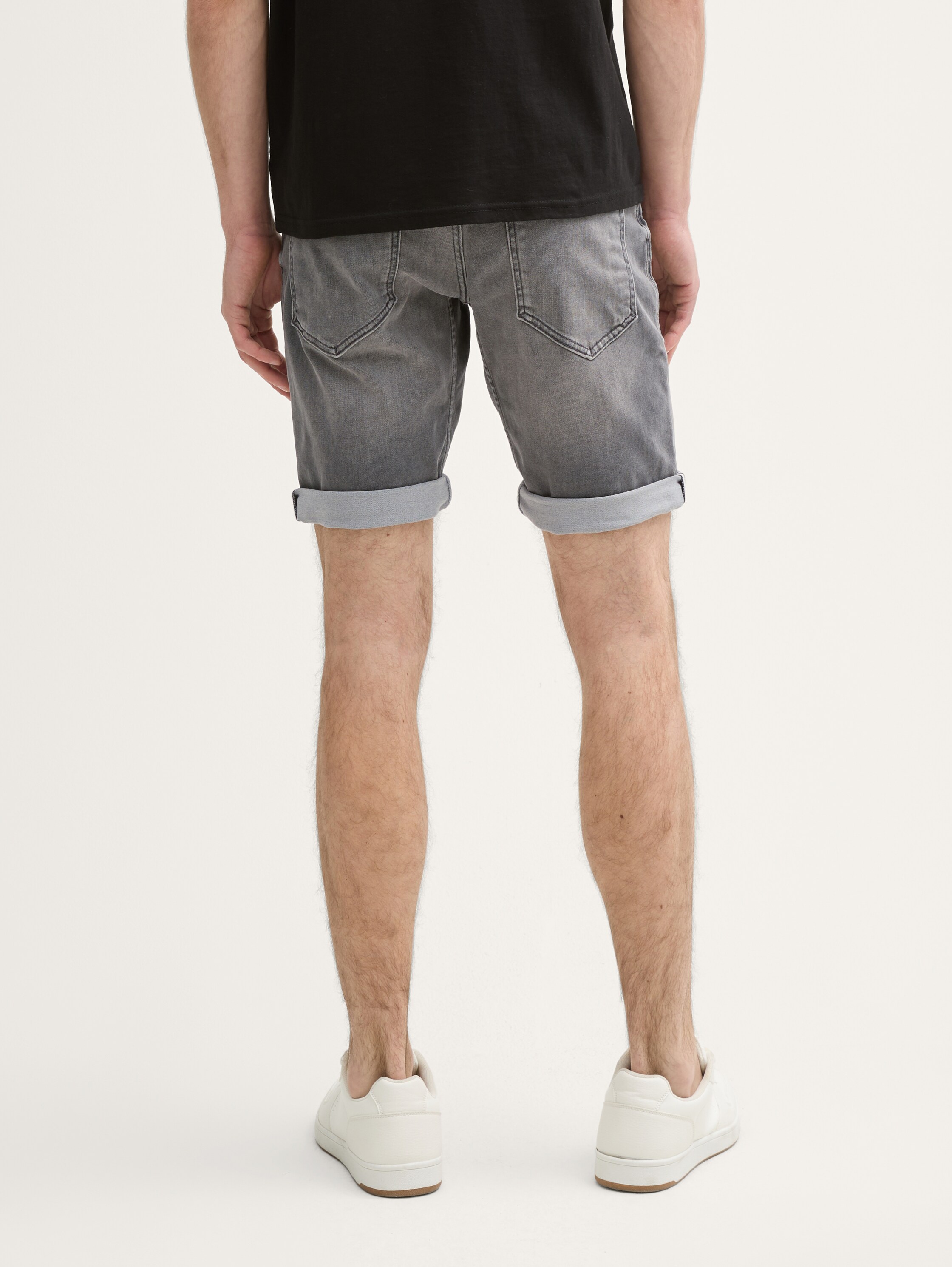 TTJOSH REGULAR SLIM Jeans Shorts mit Superstretch - used_light_stone_grey_denim - 