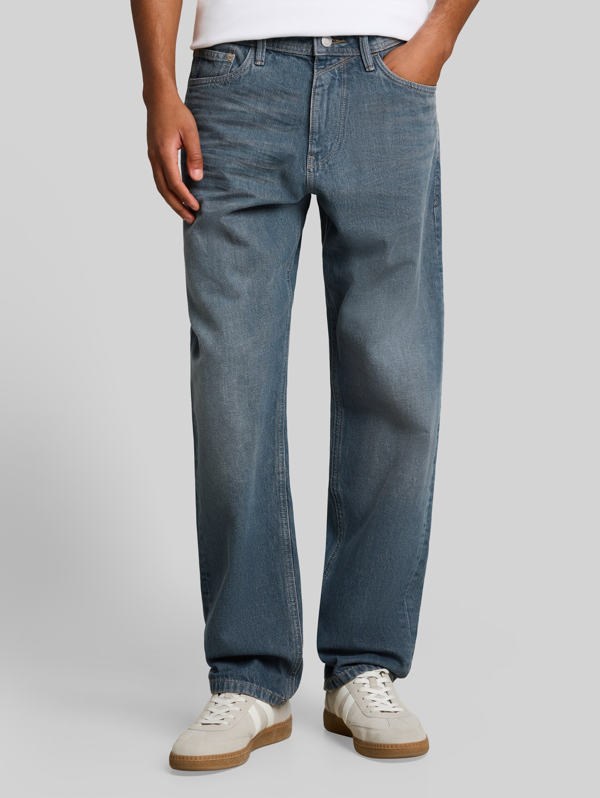 TTWAYLEN RELAXED Jeans - used mid blue grey denim - Ausschnitt Model-Vorderansicht