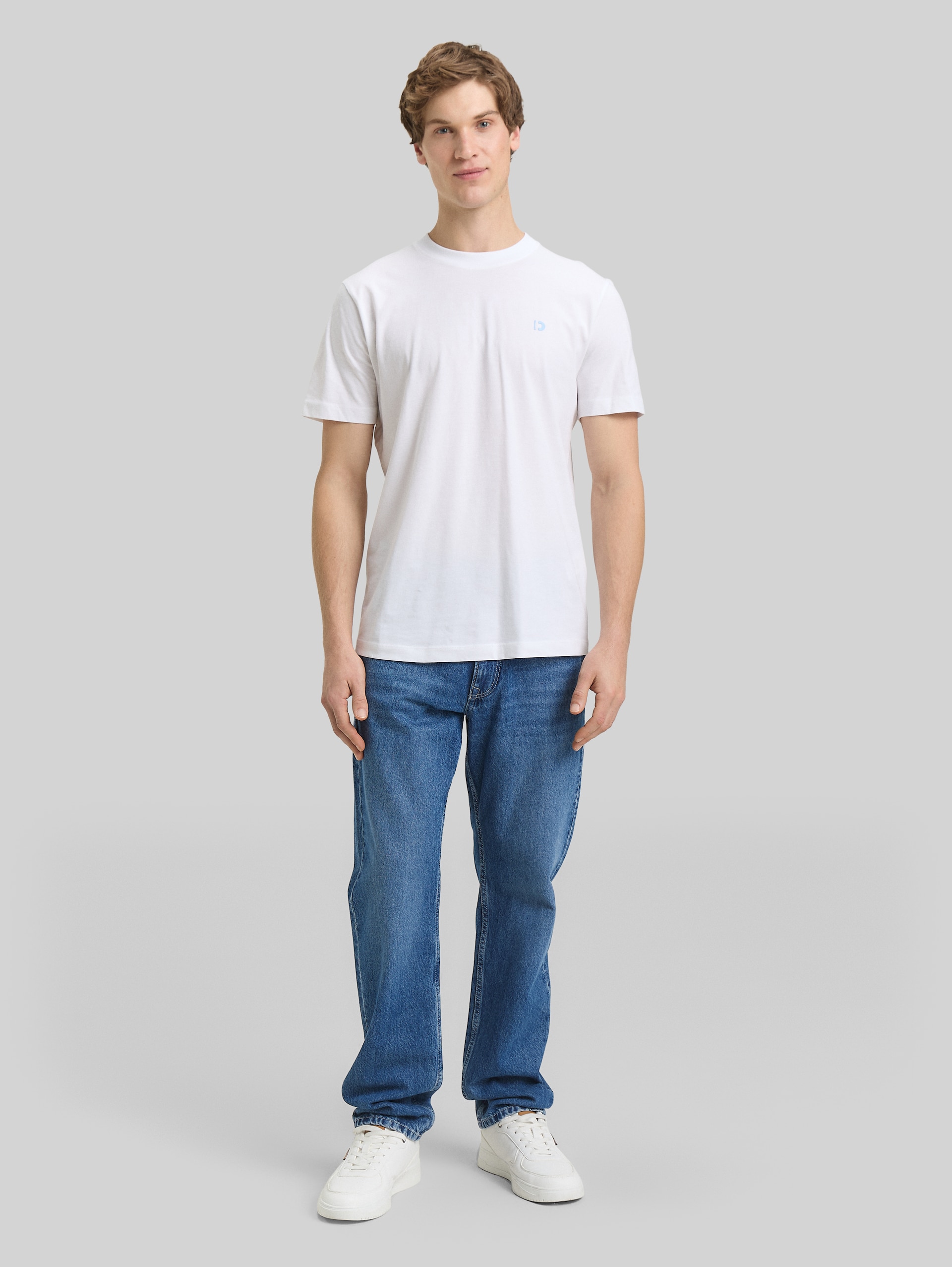 Jeans TTWAYLEN RELAXED - Used Mid Stone Blue Denim - Vue de face du modèle