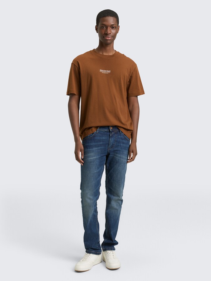 Relaxed Fit T-Shirt aus Baumwolle von Denim Male, Golden Clay