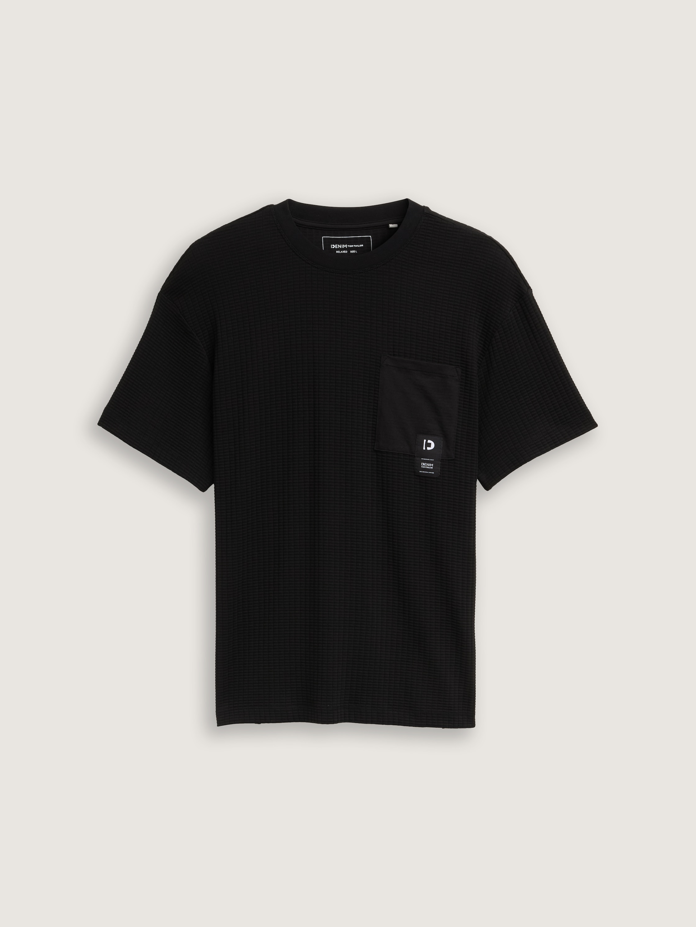 Relaxed Fit T-Shirt mit Brusttasche - black - 