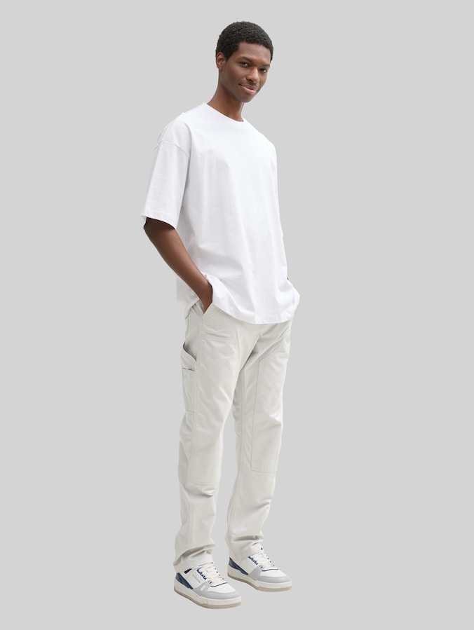 Loose Fit Utility Hose von Denim Male, Chalk Grey