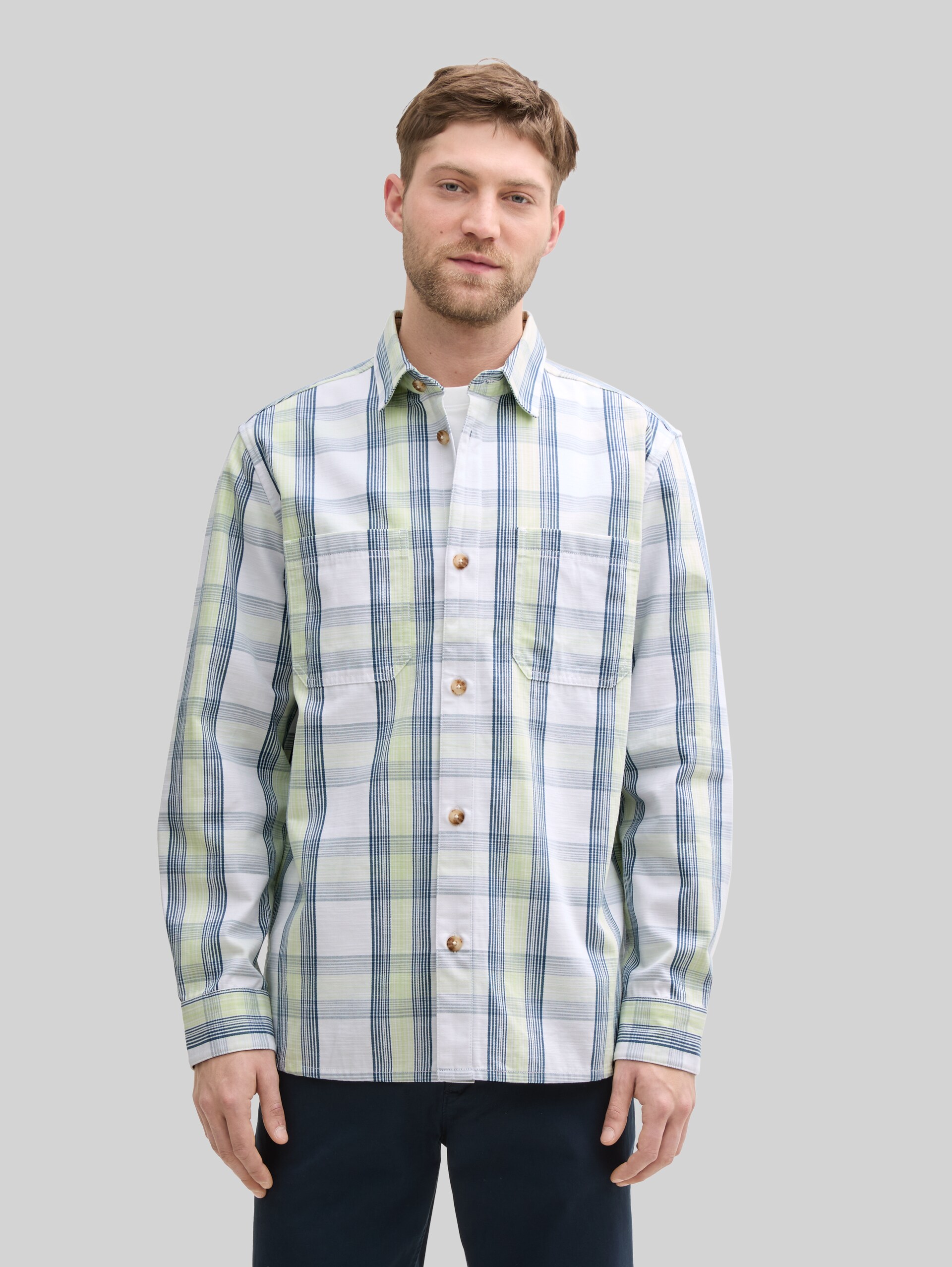 Overshirt mit Karomuster - blue lime light check - Ausschnitt Model-Vorderansicht
