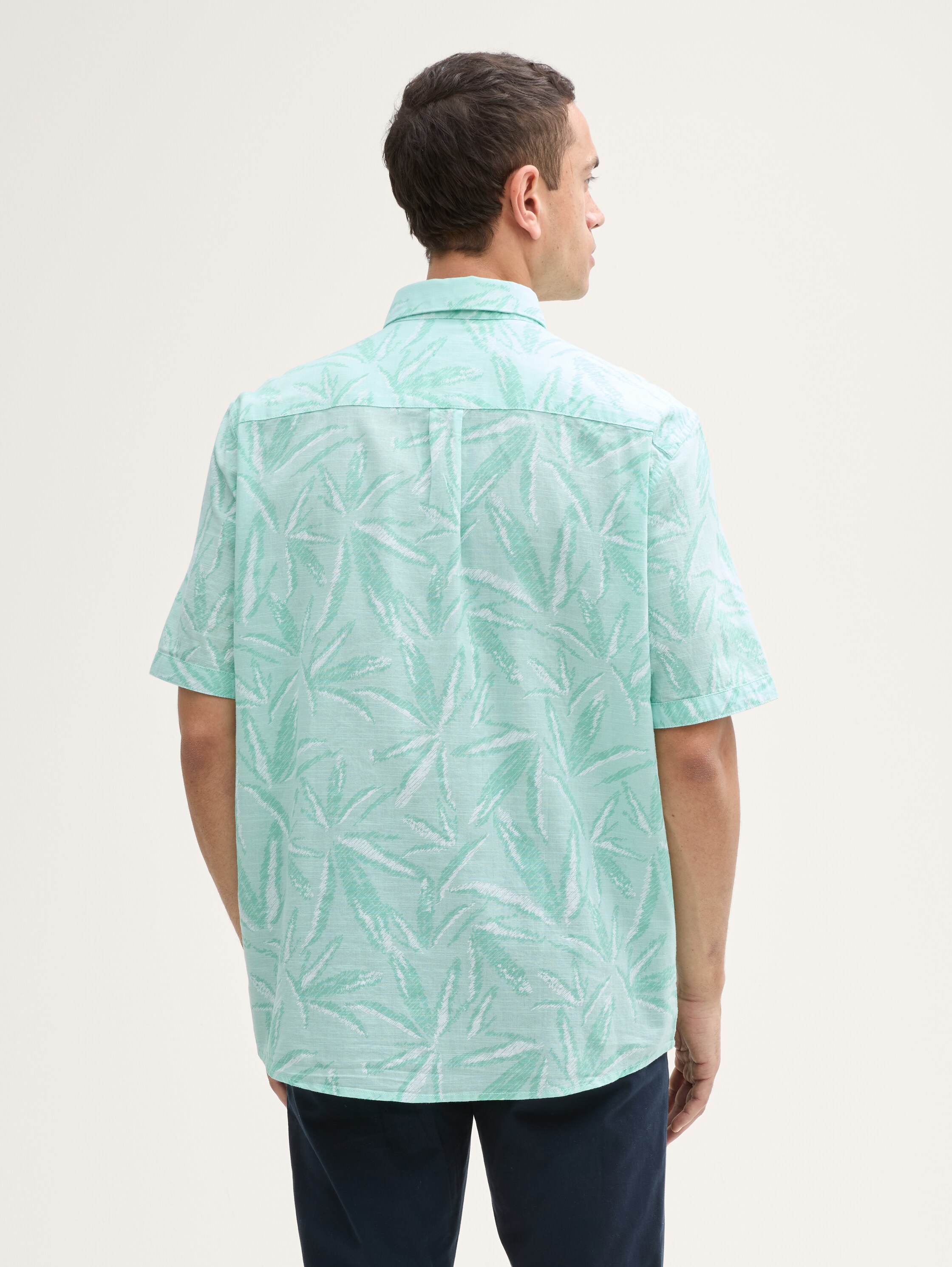 Comfort Fit Hemd mit Palmen-Print - mint_tonal_leaf_design - 