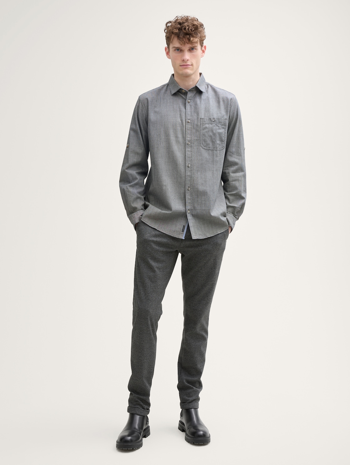 Regular Fit Hemd mit verstellbarer Ärmellänge - navy sraight structure - Model-Vorderansicht