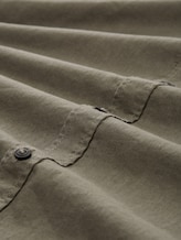 Overhemd met normale pasvorm en linnenmix - smokey olive green - Materiaalweergave