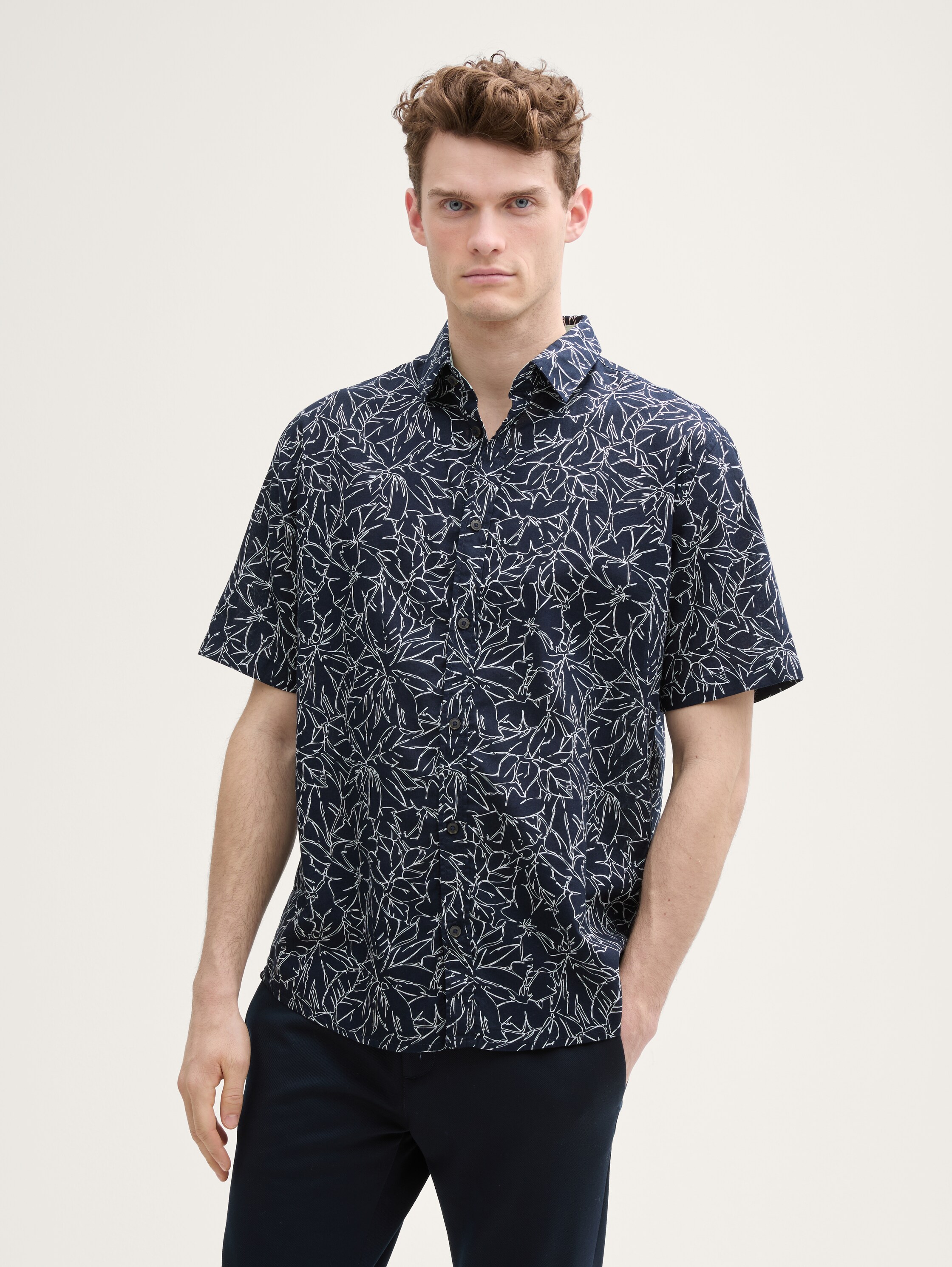 Regular Fit Kurzarmhemd mit Leinenanteil - navy_outline_flower_design - 