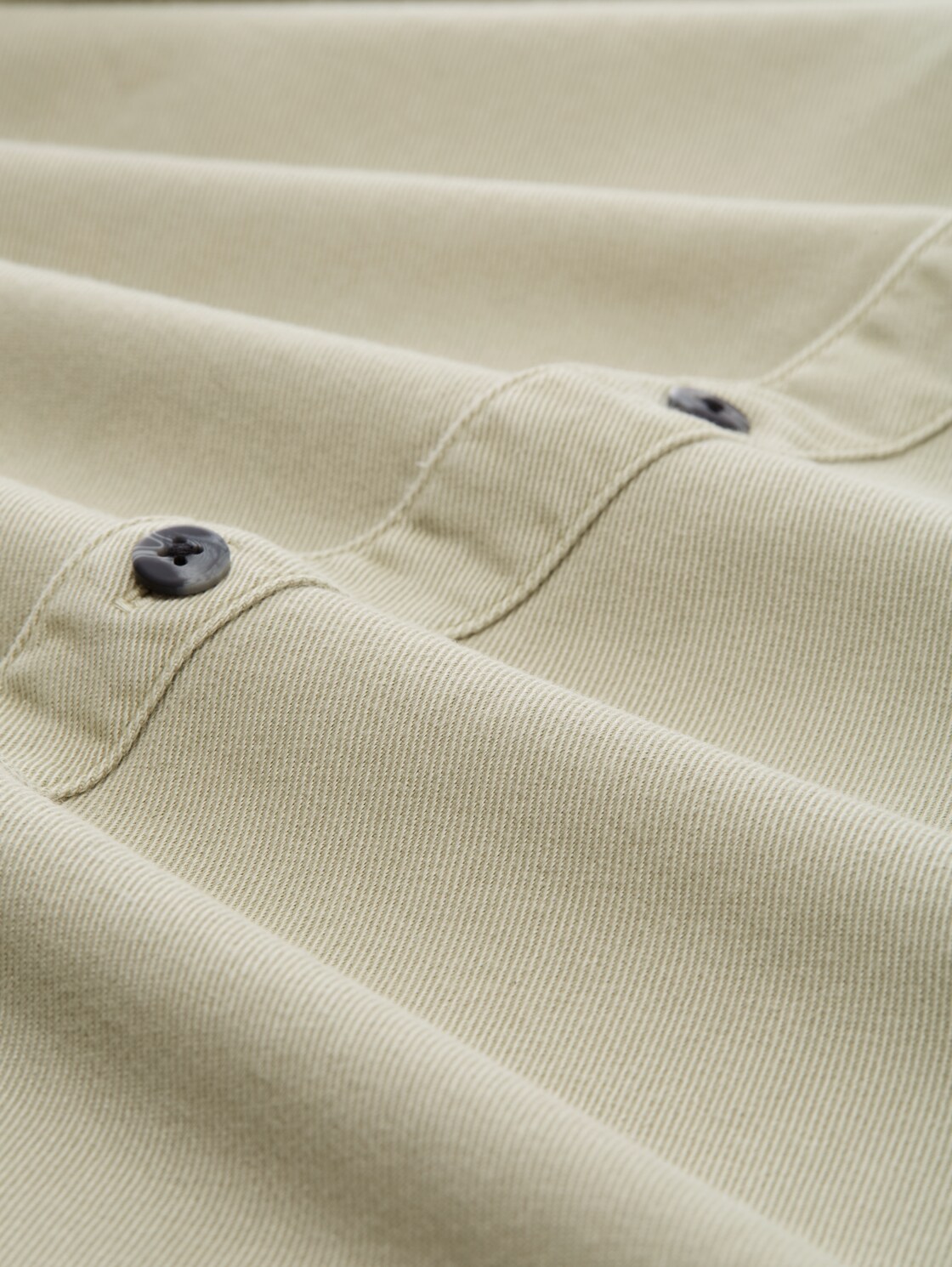 Relaxed Fit Hemd mit Brusttasche - beige abbey stone - Material-Ansicht