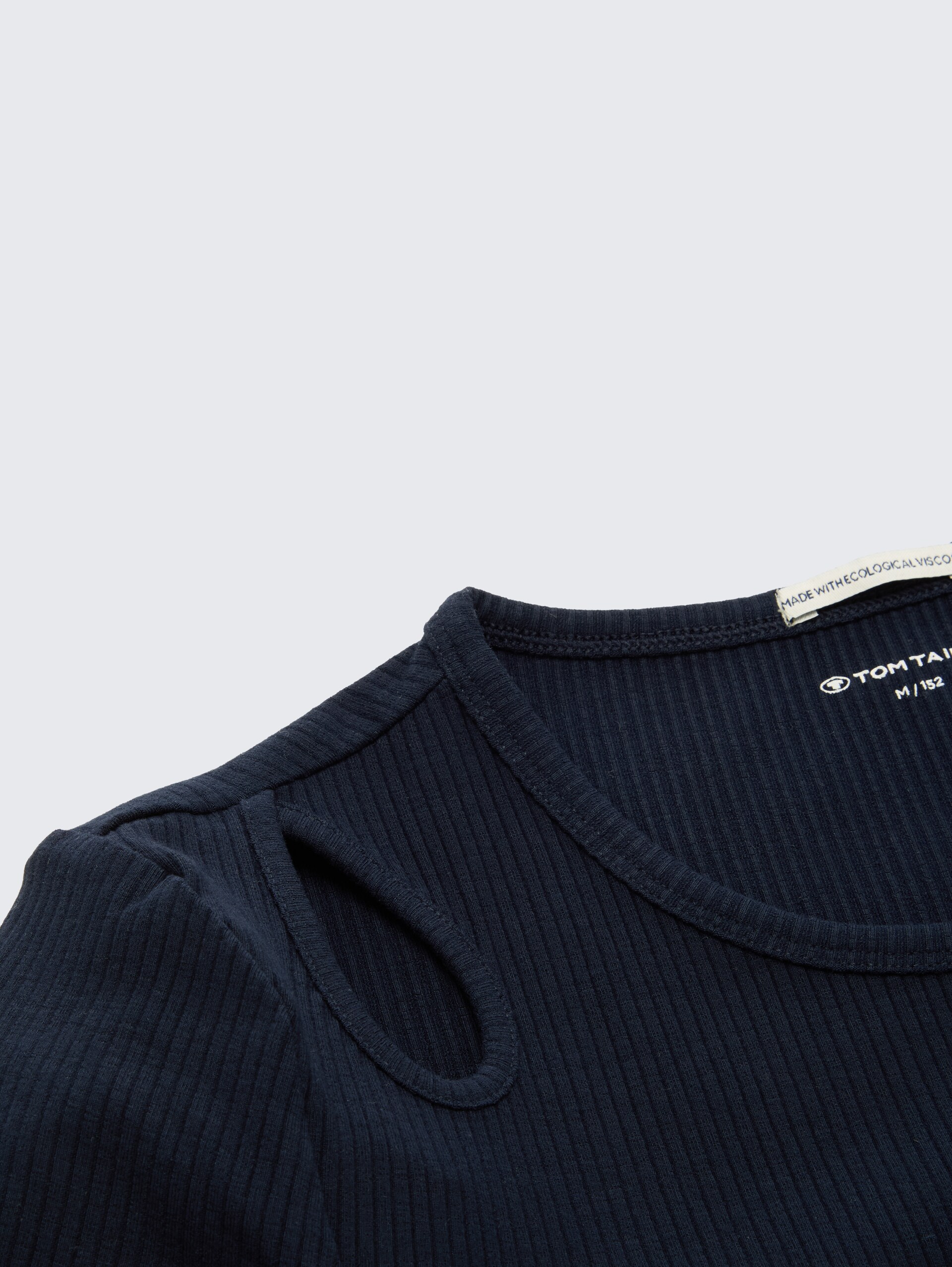 Ripp T-Shirt mit Cut-Outs - sky captain blue - Detail-Model-Ansicht
