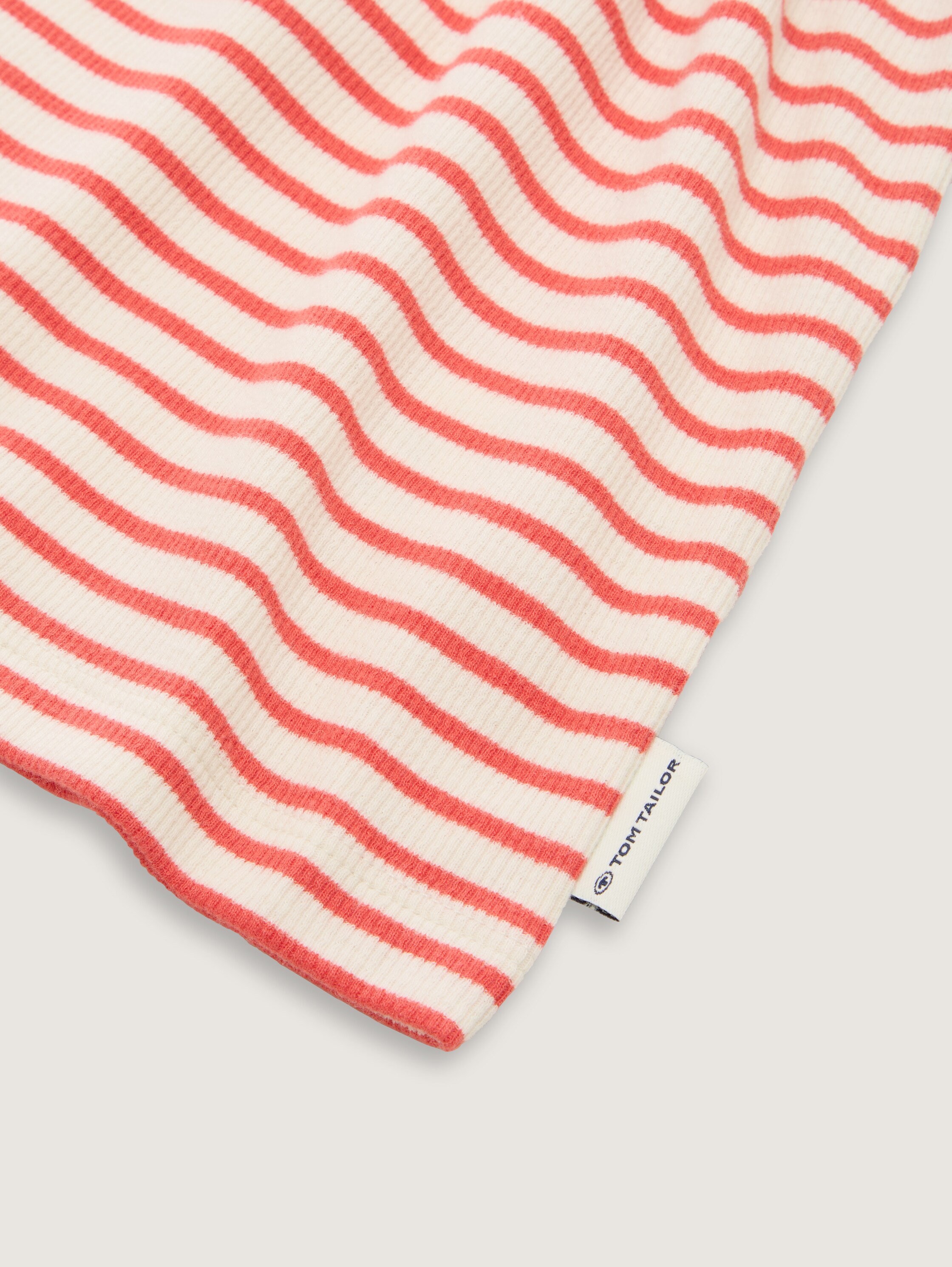 Ripp T-Shirt mit Muster - fresh_red_and_white_stripe - 