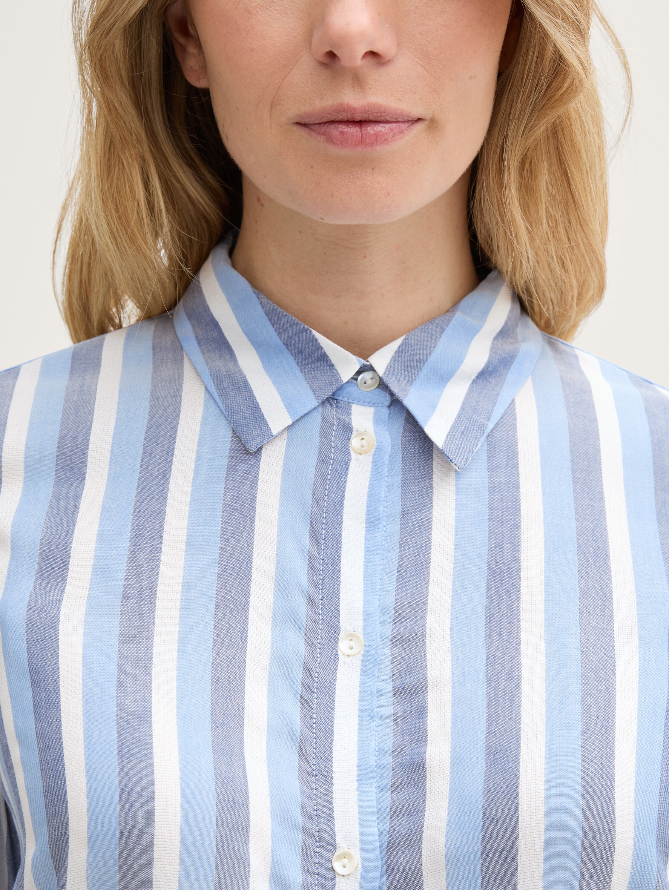 Hemdbluse mit Streifenmuster - flawless_blue_woven_stripe - 