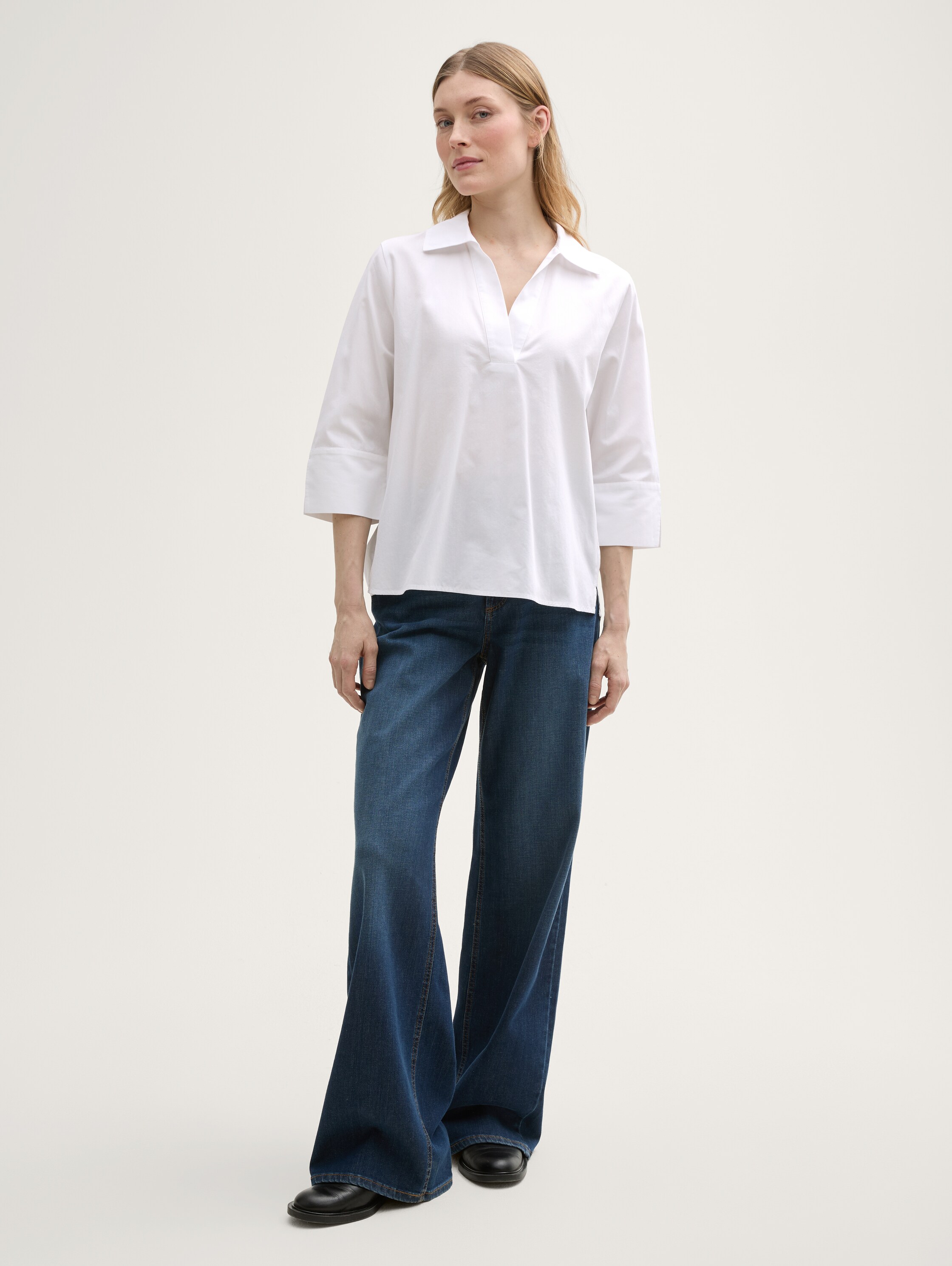 Loose Fit Bluse mit Kragen - 1