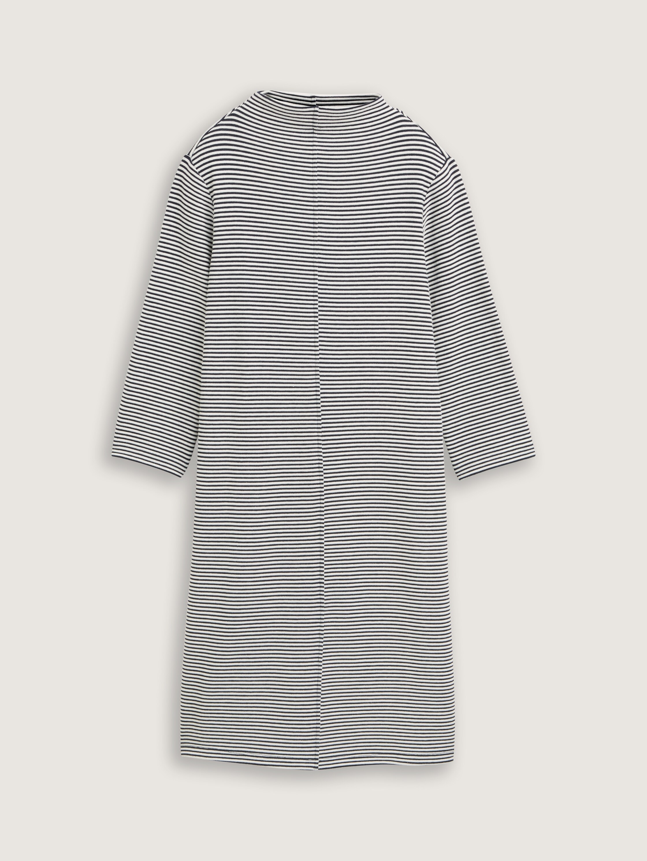 Kleid mit Streifenmuster - 4