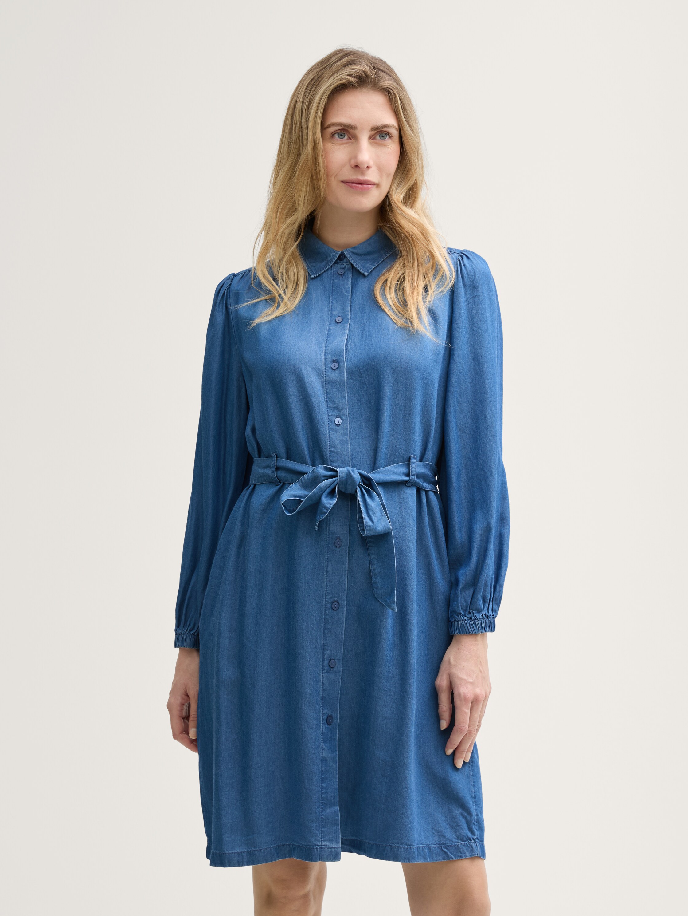 Blusenkleid mit Gürtel - 2