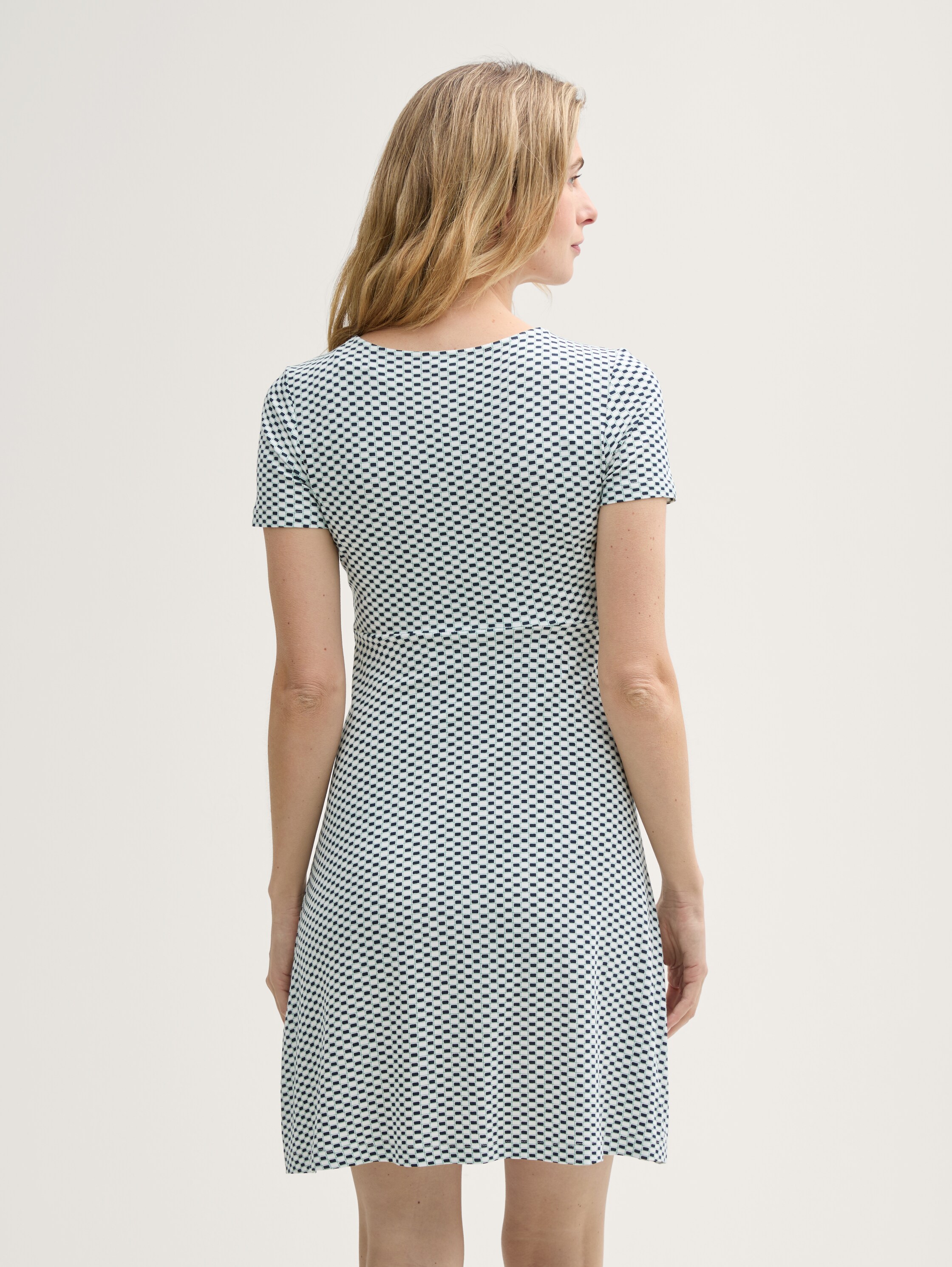 Kleid mit Raffungen - green_white_tile_minimal - 