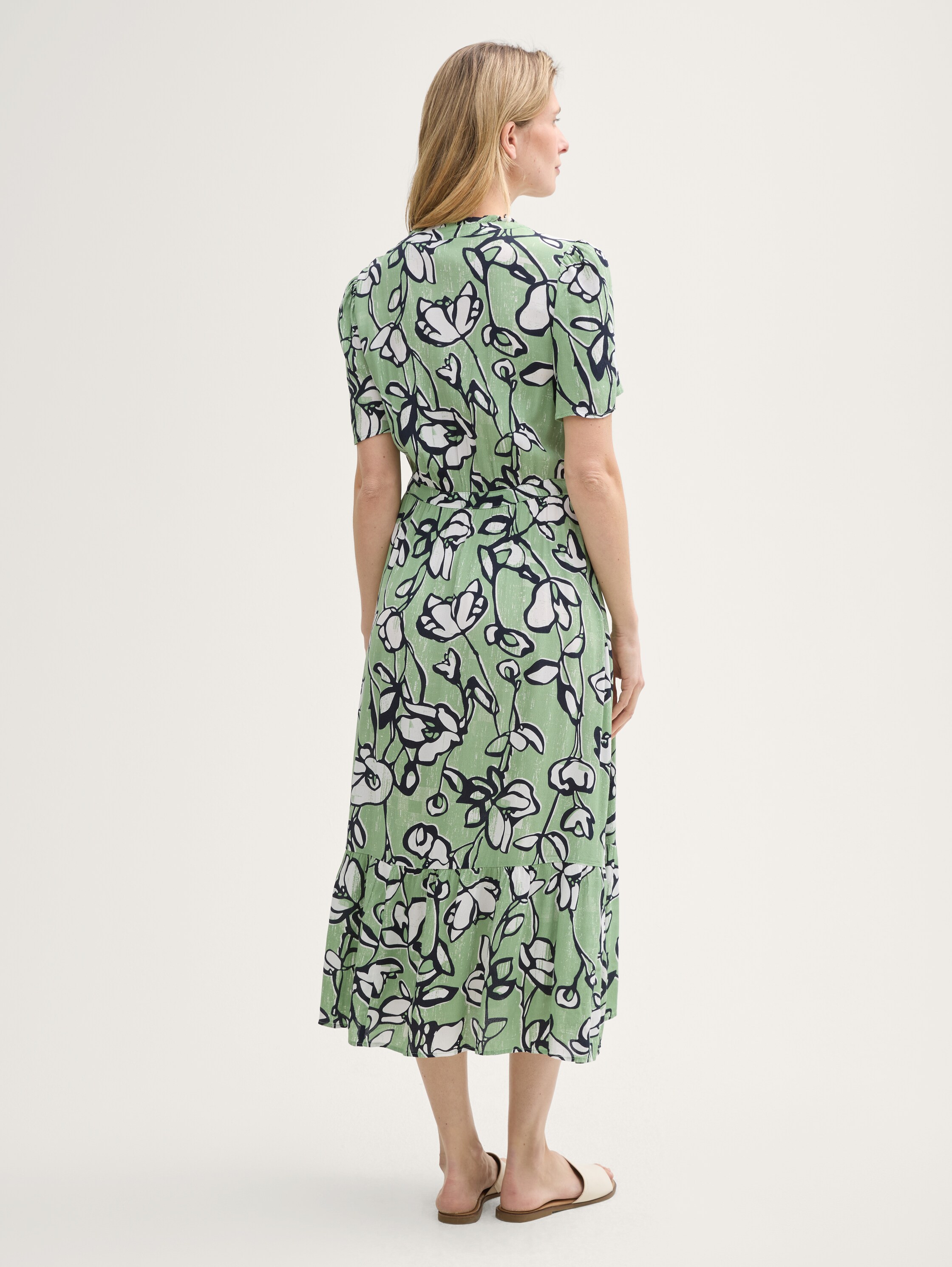 Maxi-Kleid mit Muster - fresh_spring_floral_design - 