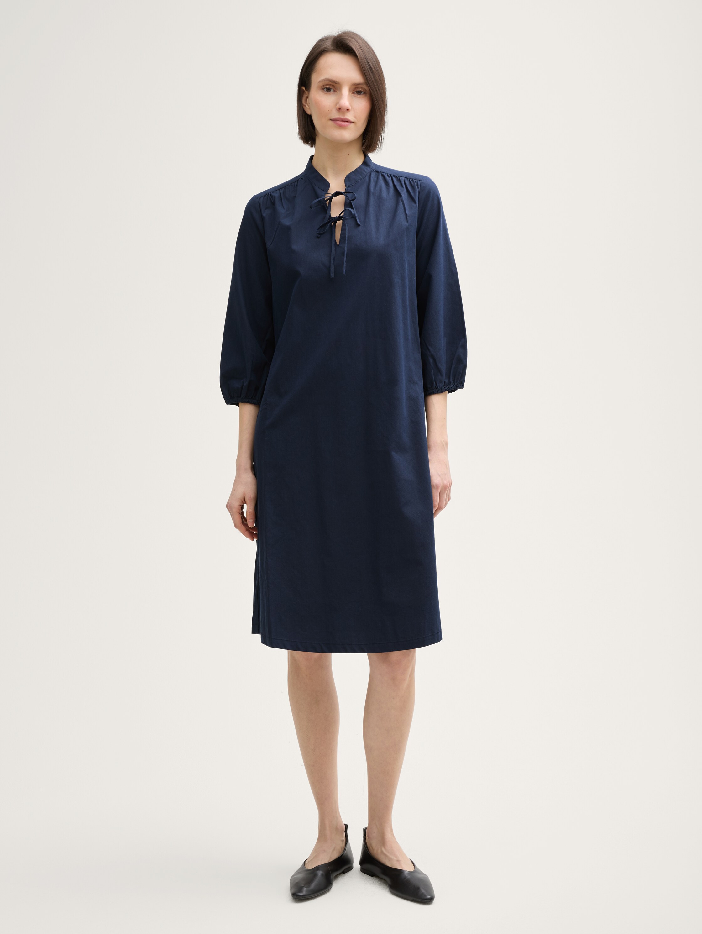 Kleid mit Schnürdetails - 2
