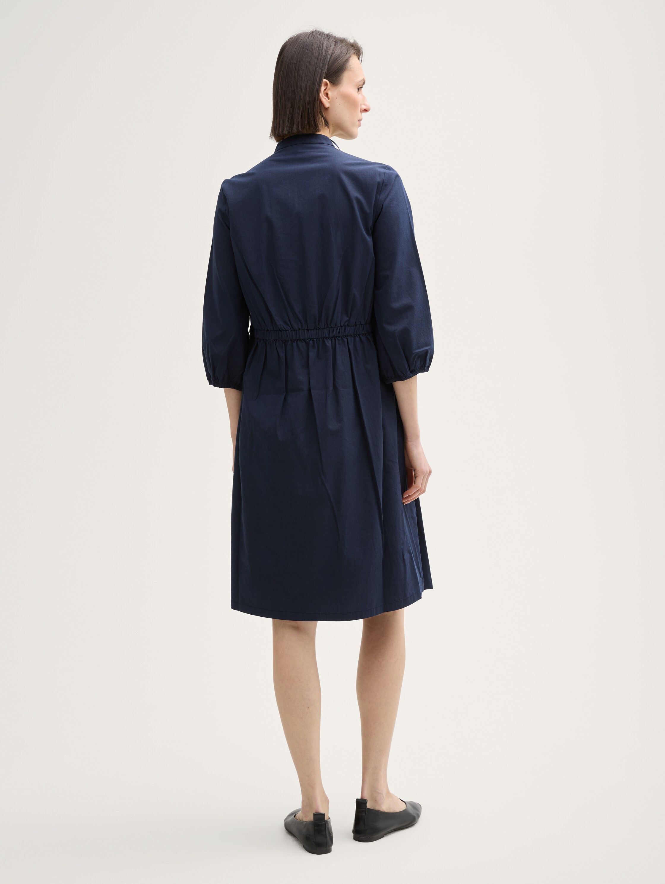 Kleid mit Schnürdetails - 3
