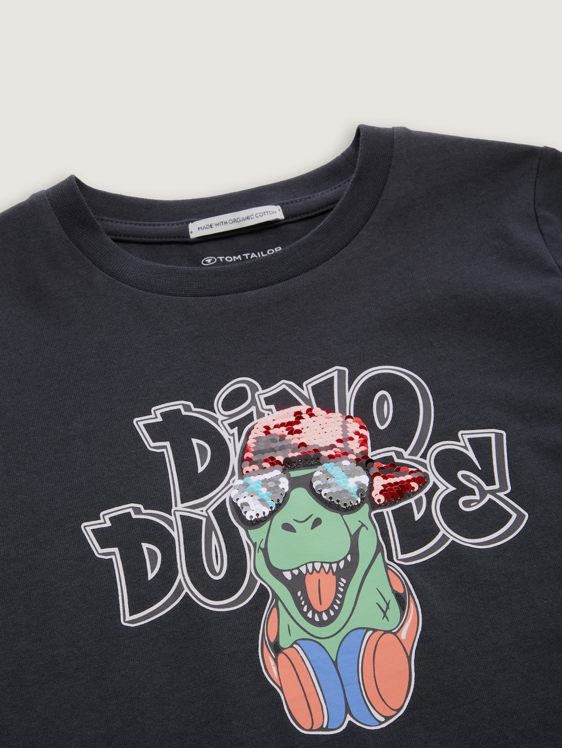 T-Shirt mit Wendepailletten - coal grey - Detail-Model-Ansicht