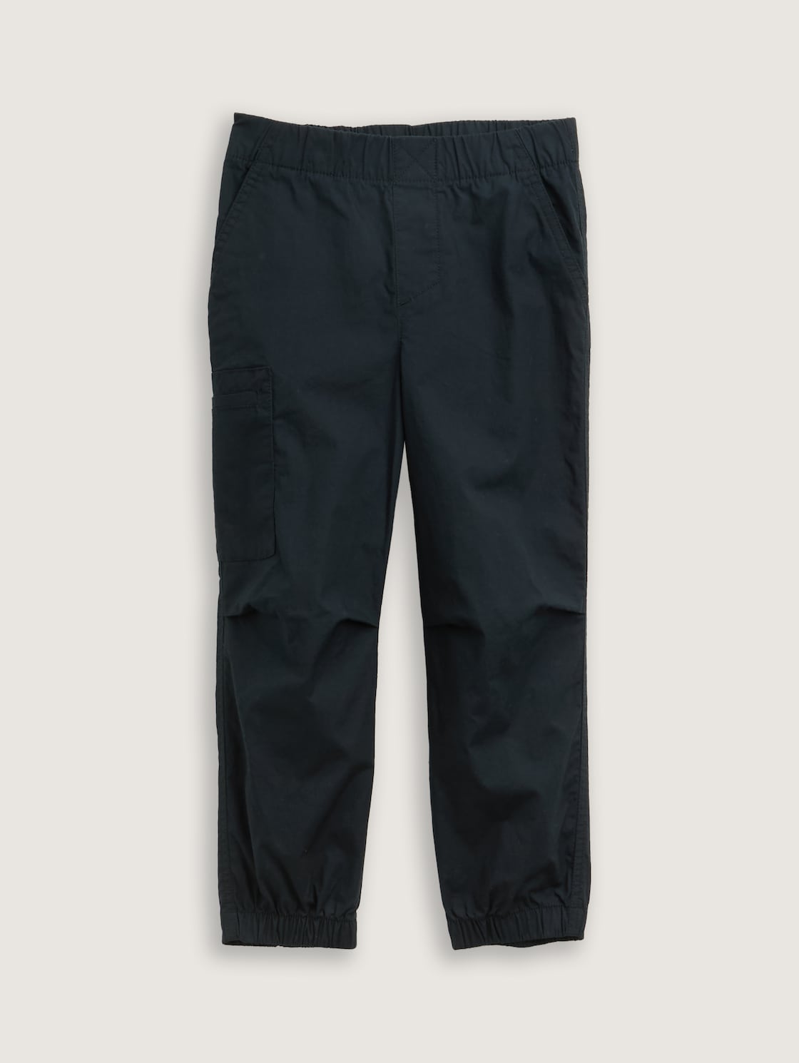 Loose Fit Parachute Hose - heavy black - Vorder-Produkt-Ansicht