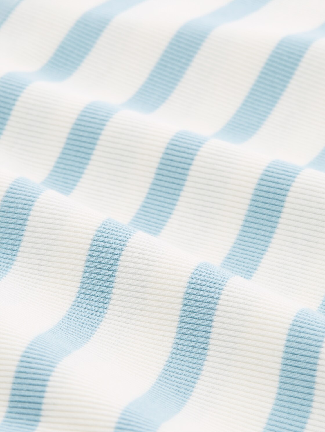 Slim Fit Henley Langarmshirt - calm blue white stripe - Material-Ansicht