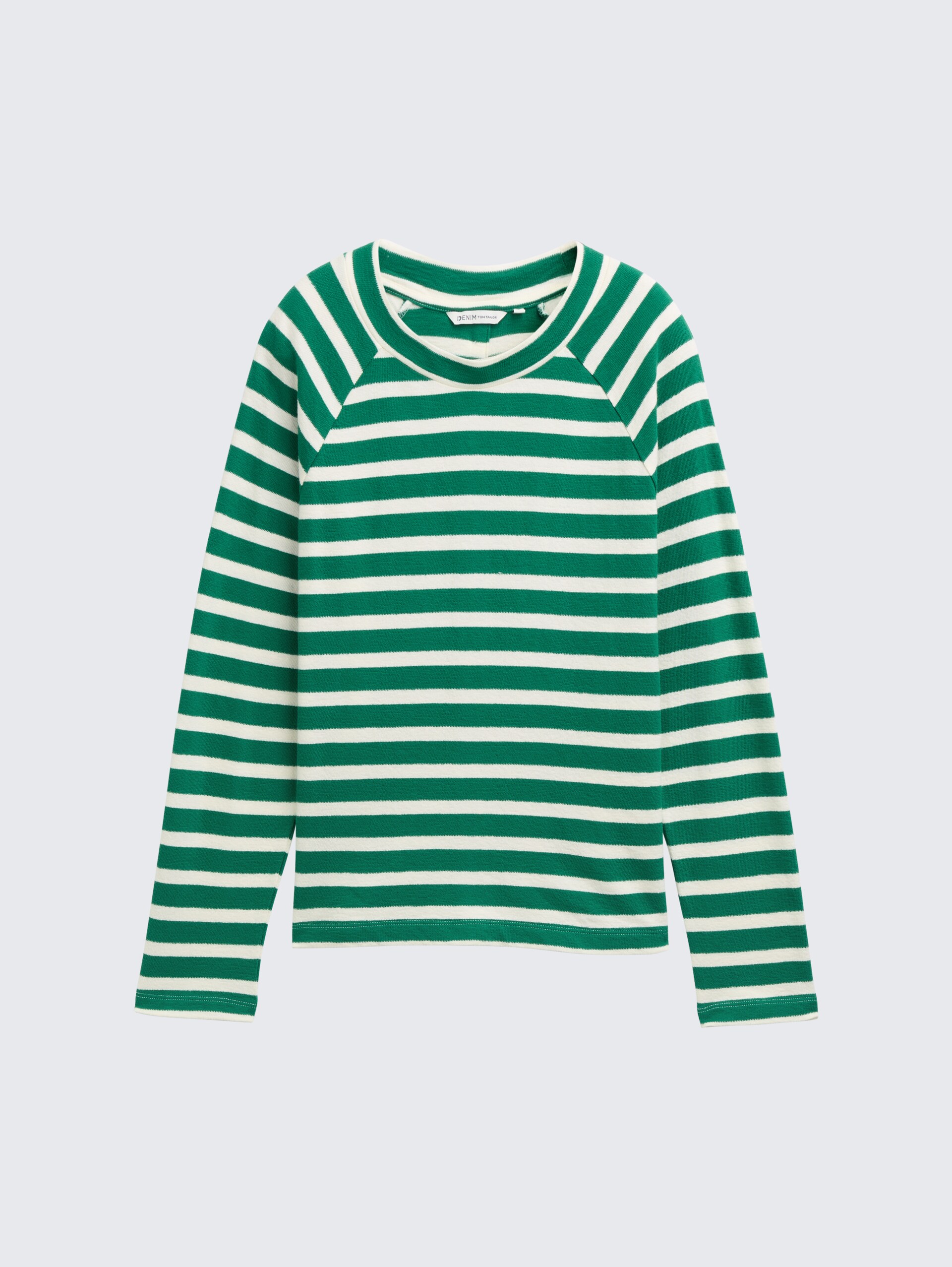 Boxy Fit Langarmshirt mit Knopf-Details - green white stripe - Vorder-Produkt-Ansicht