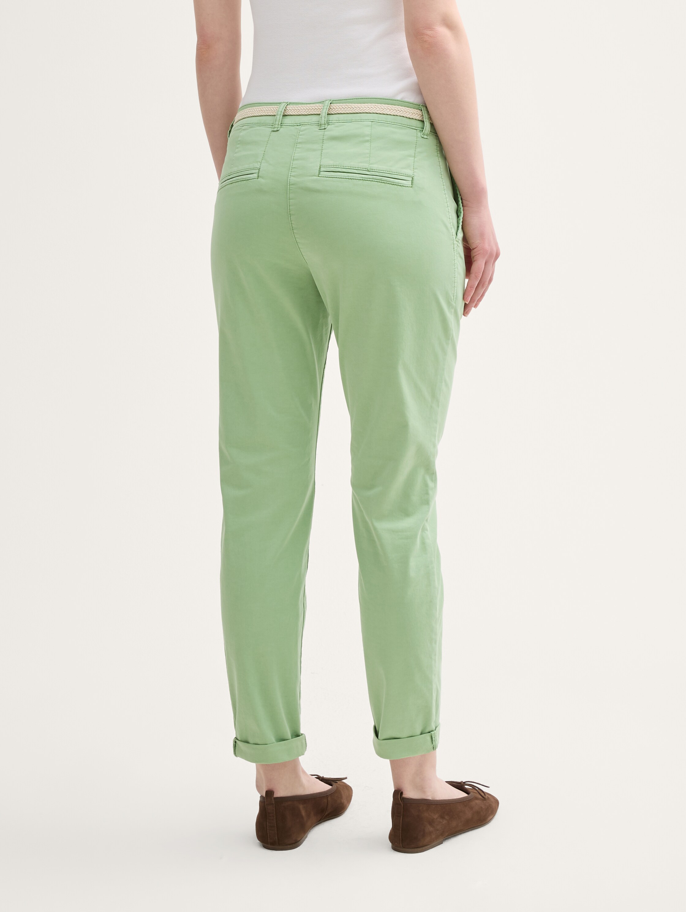 Slim Chino Hose mit Gürtel - true_green - 