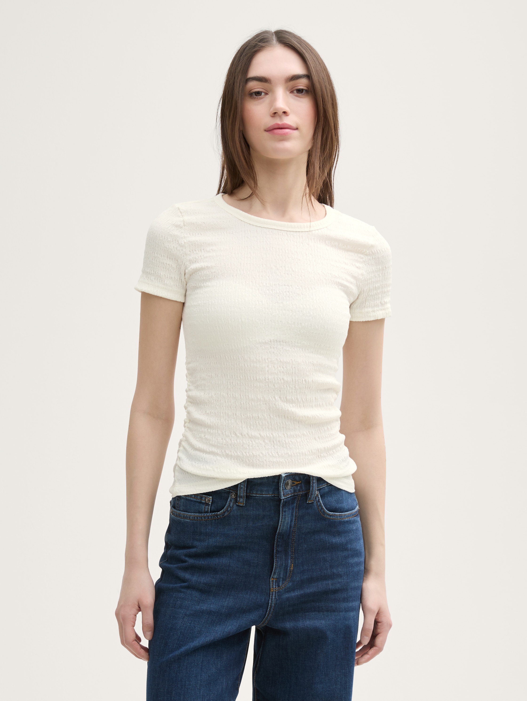 T-shirt with a creased look - off_white_1 - 