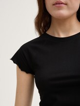 Slim Fit Raglan T-Shirt - deep black - Detail-Model-Ansicht
