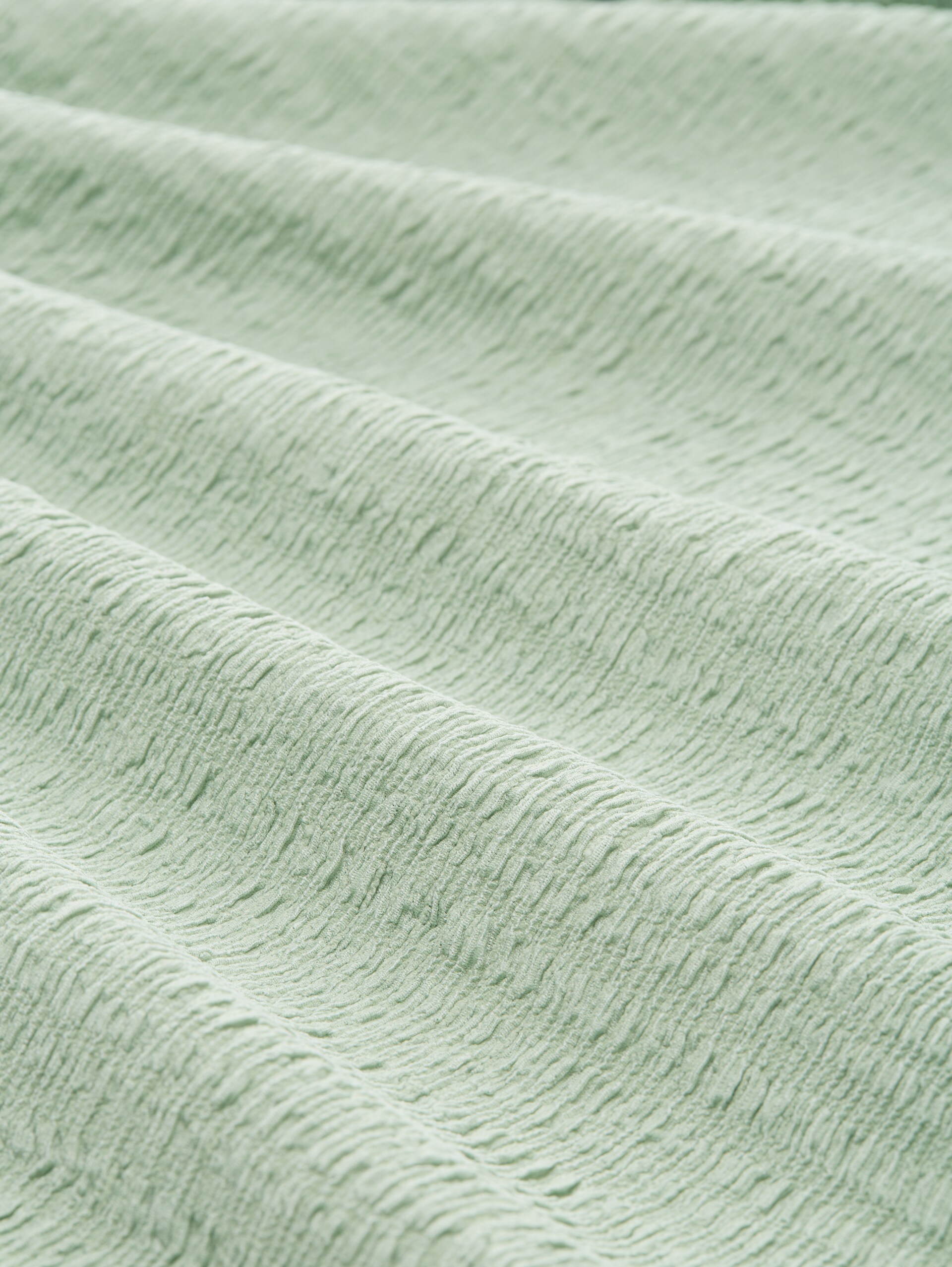 Midi-Kleid mit Stehkragen - Fresh Mint Green - Material-Ansicht