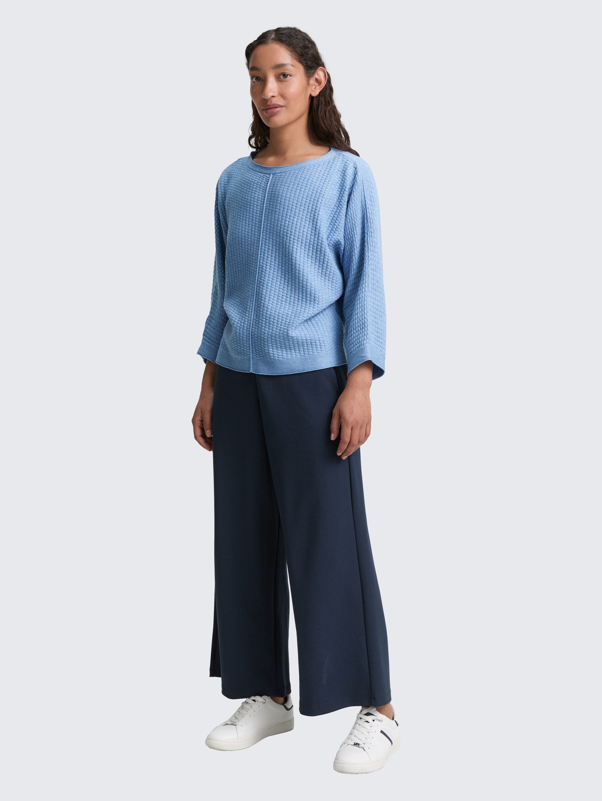 Loose Fit Strickpullover - flawless blue melange - Model-Vorderansicht