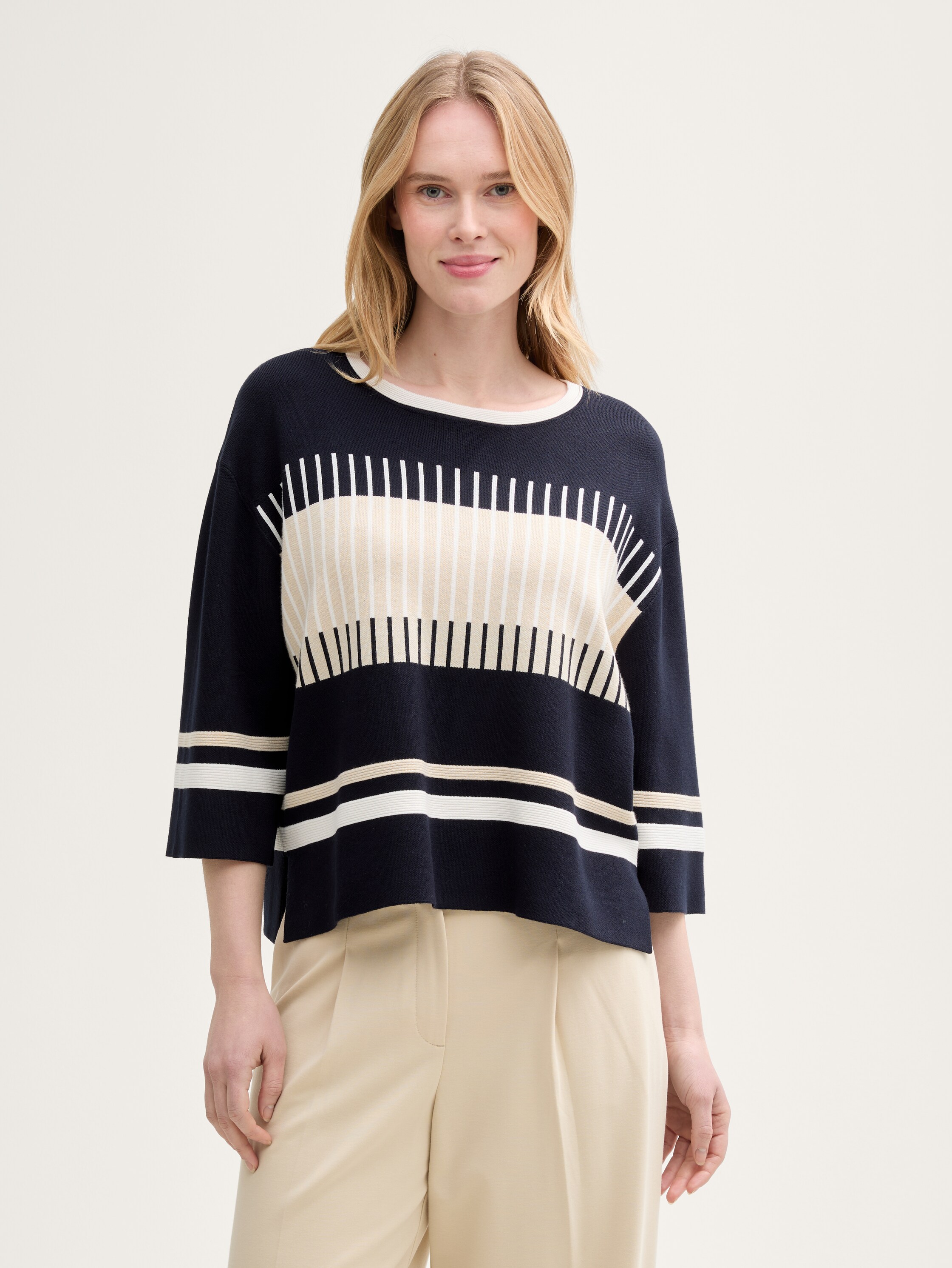 Strickpullover mit Streifenmuster - navy_knit_stripe_design - 
