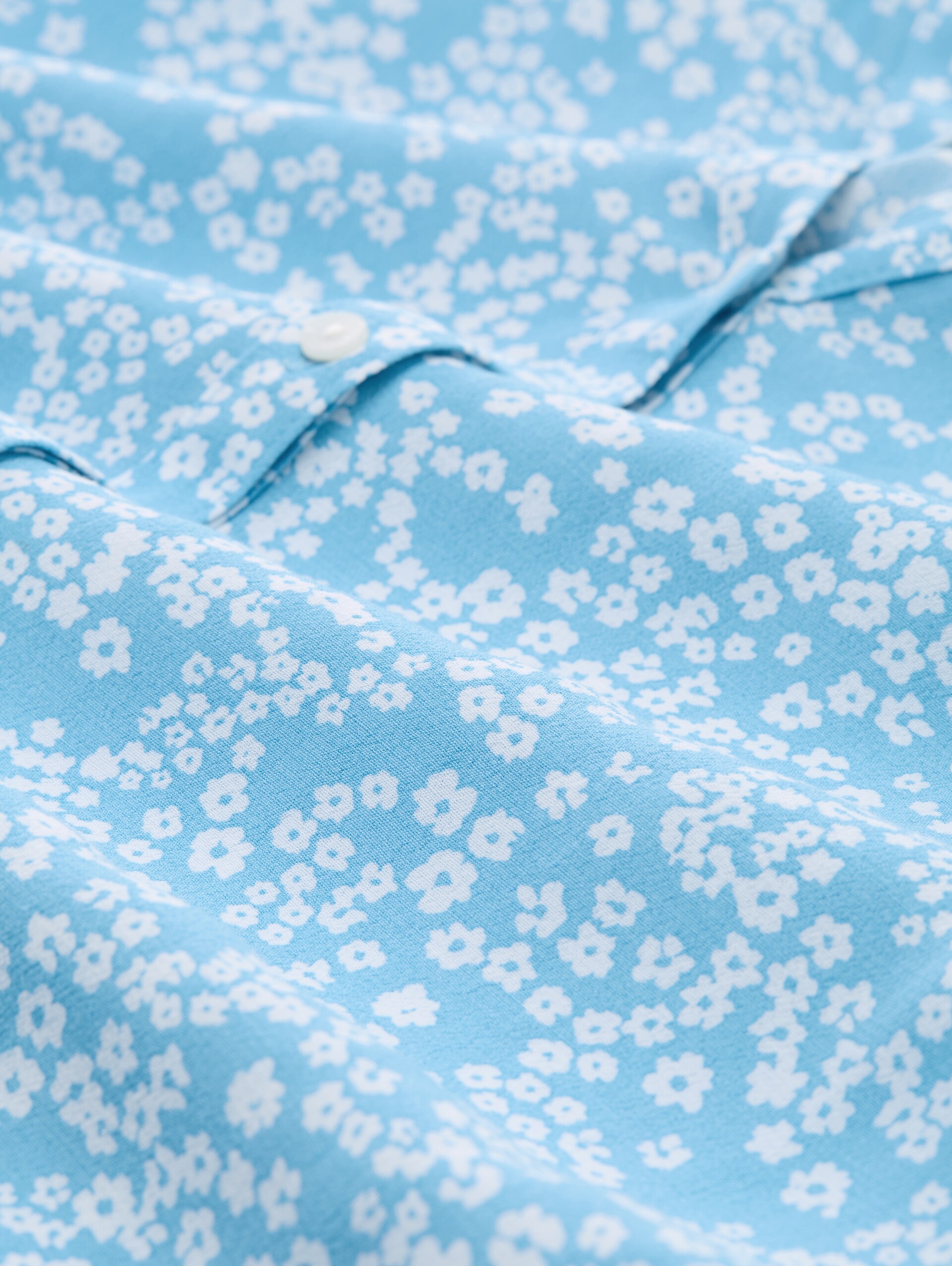 Loose-fit viscose blouse - small flower print - Material view