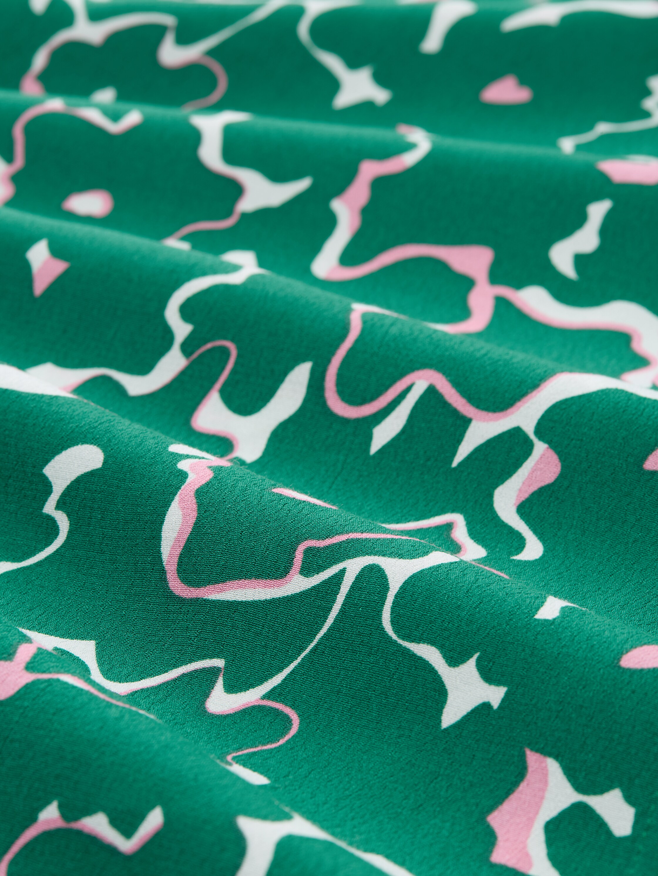 Midi-Rock mit Schlitz-Detail - abstract_green_flower_print - 