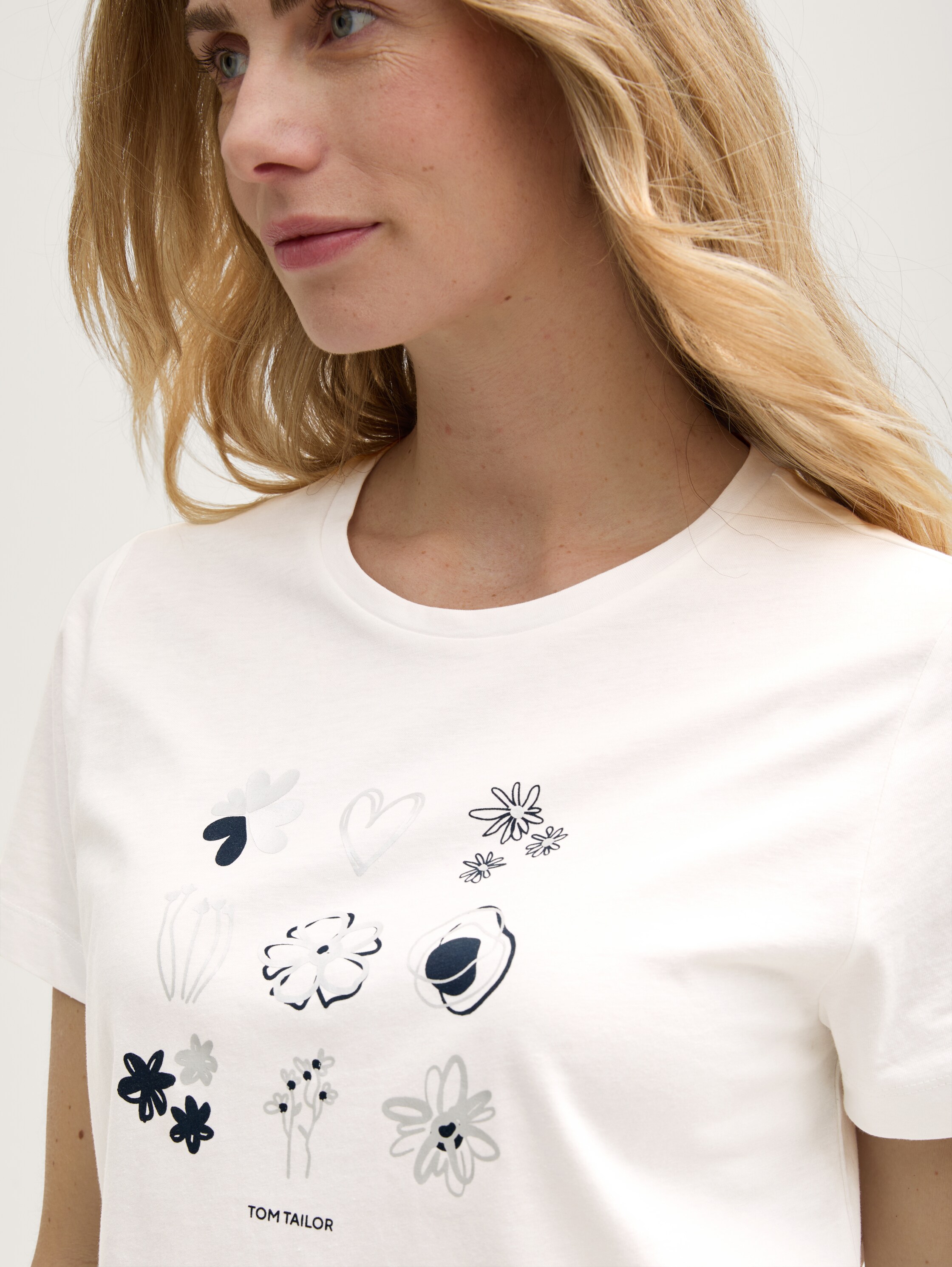 T-Shirt mit Print - 4
