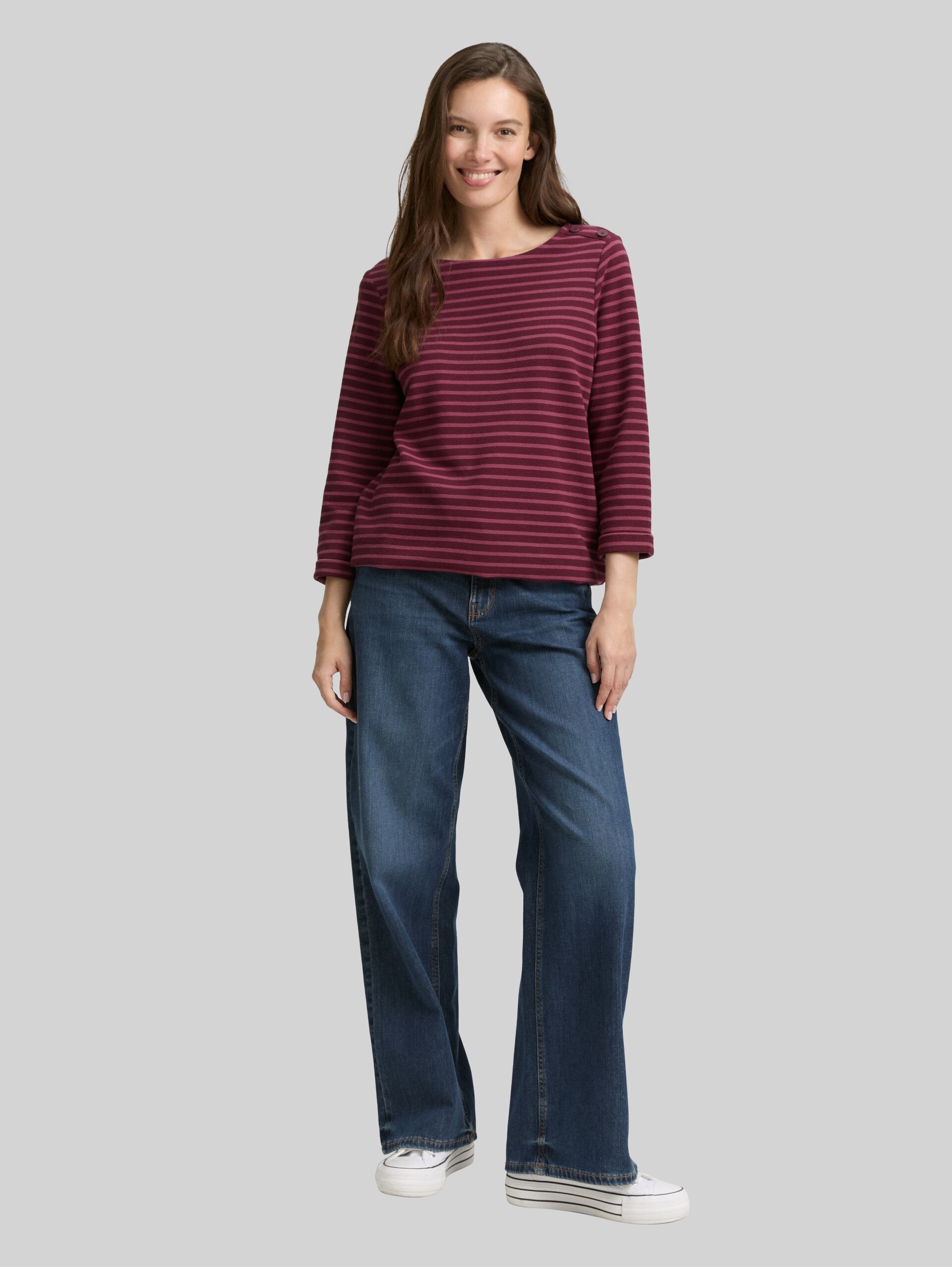 Long-sleeved shirt with button details - oxblood red stripe - Model front view