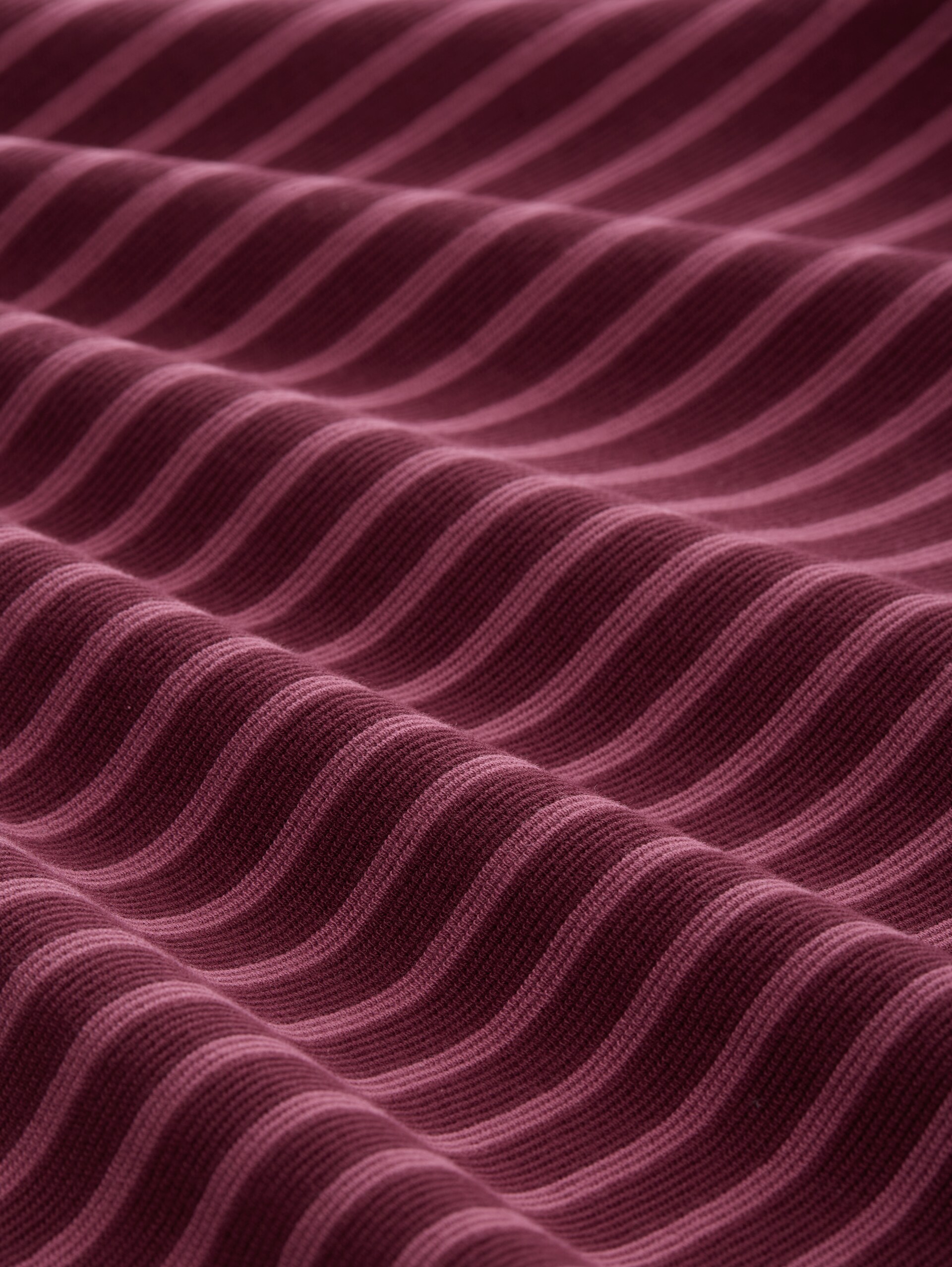 Long-sleeved shirt with button details - oxblood red stripe - Material view