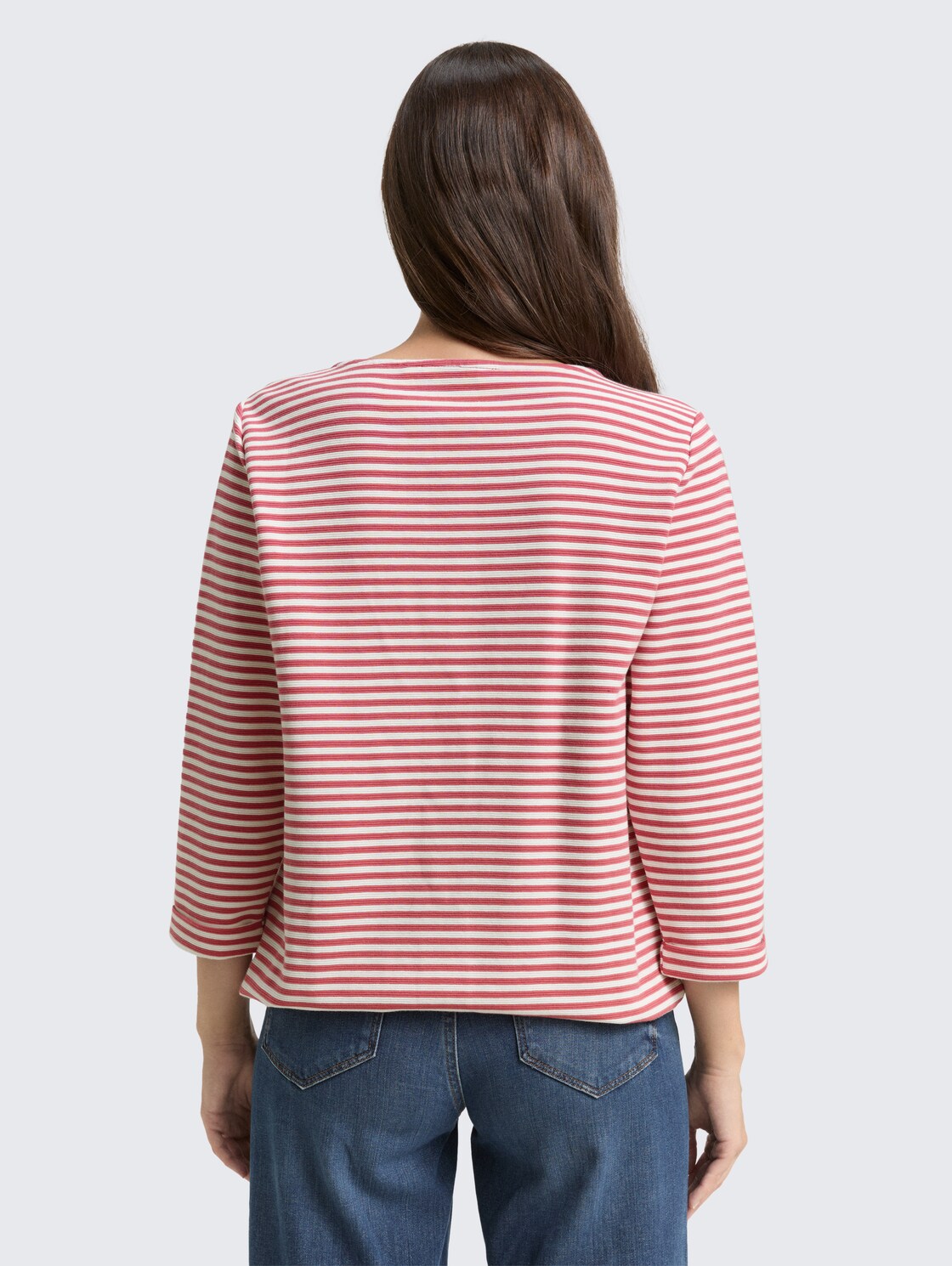 Langarmshirt mit Knopf-Details - pink offwhite regular stripe - Auschnitt Model-Rückansicht