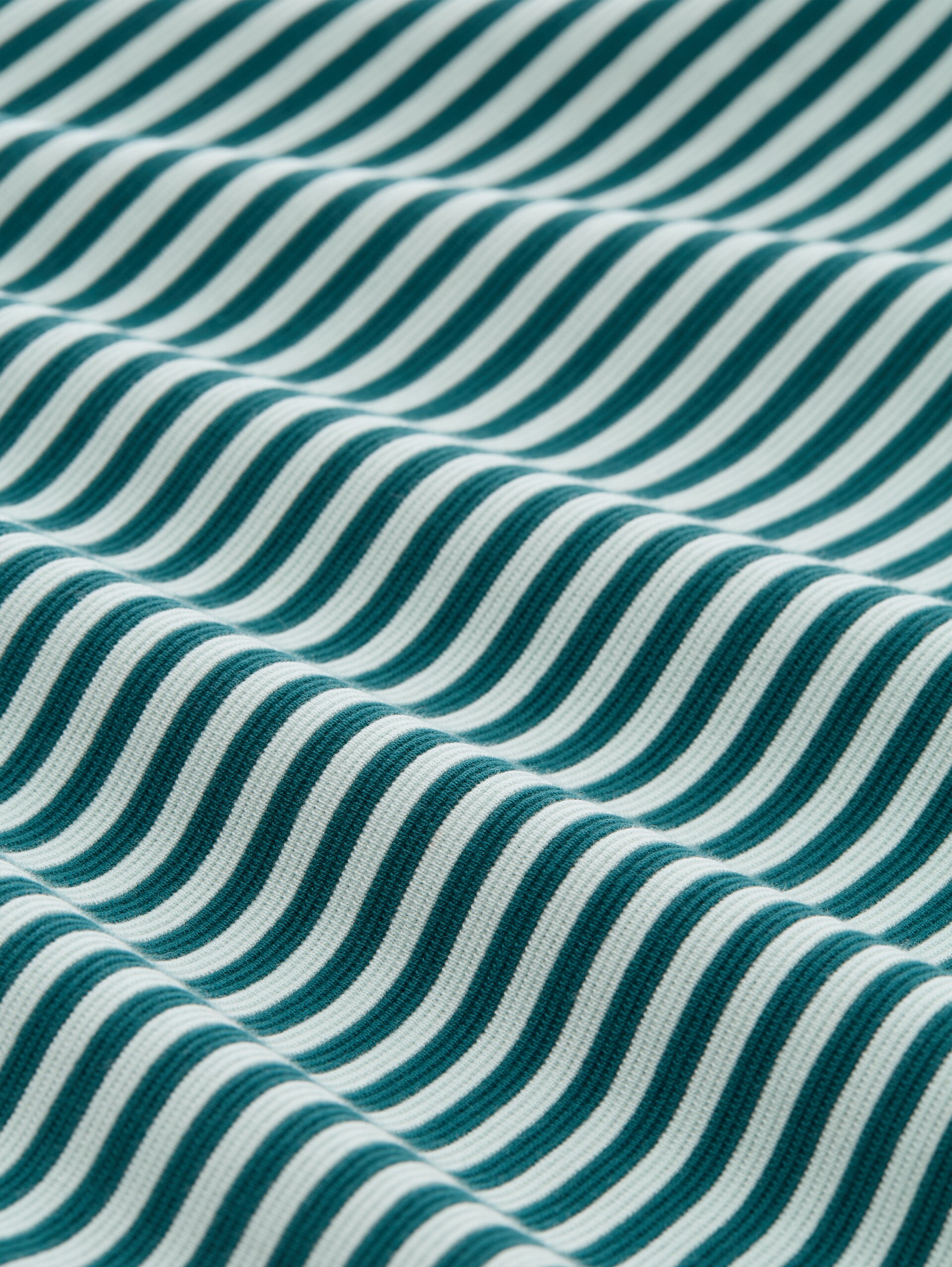 Langarmshirt mit Knopf-Details - mint green regular stripe - Material-Ansicht