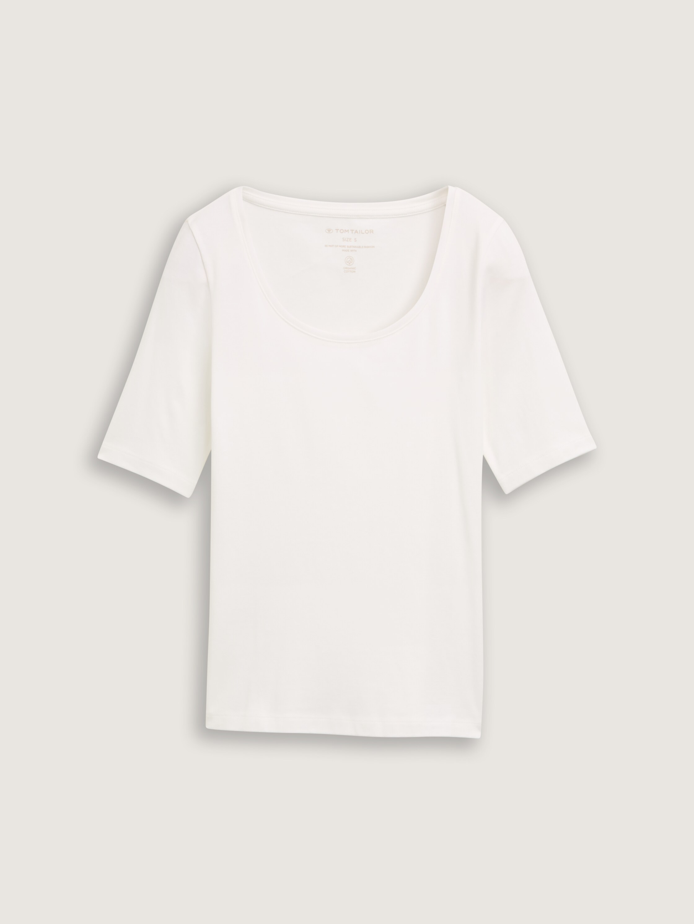 Basic T-Shirt - 4